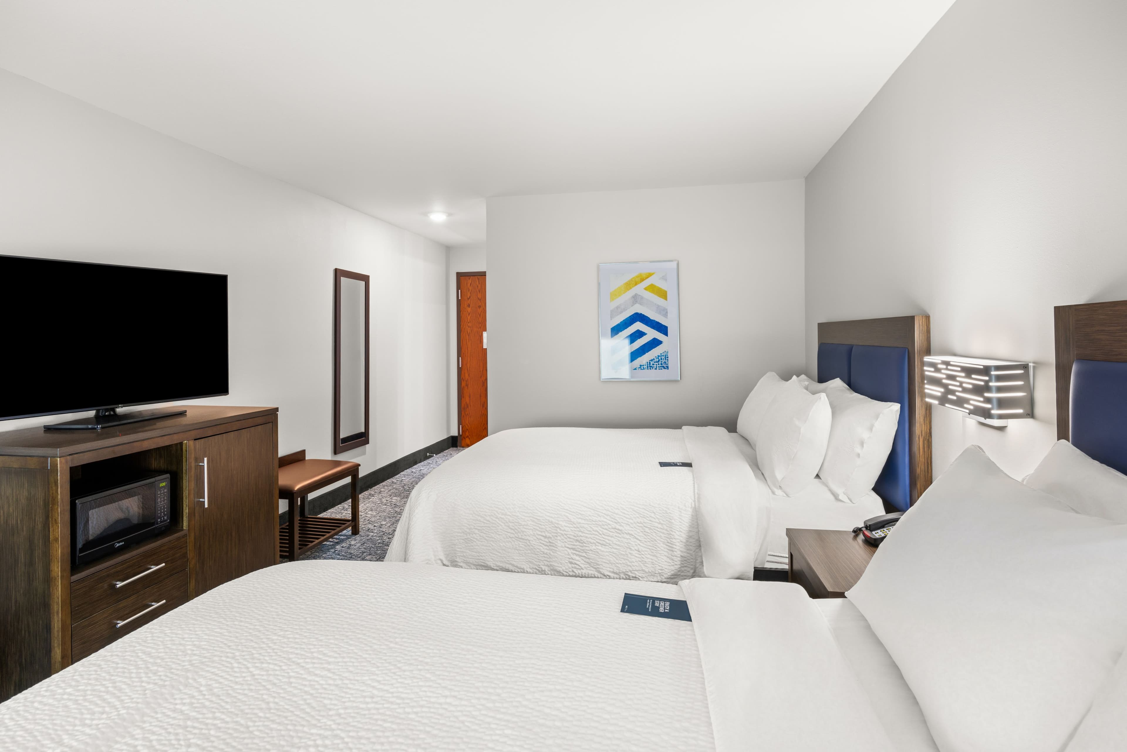 Holiday Inn Express Asheville - Woodfin — 7