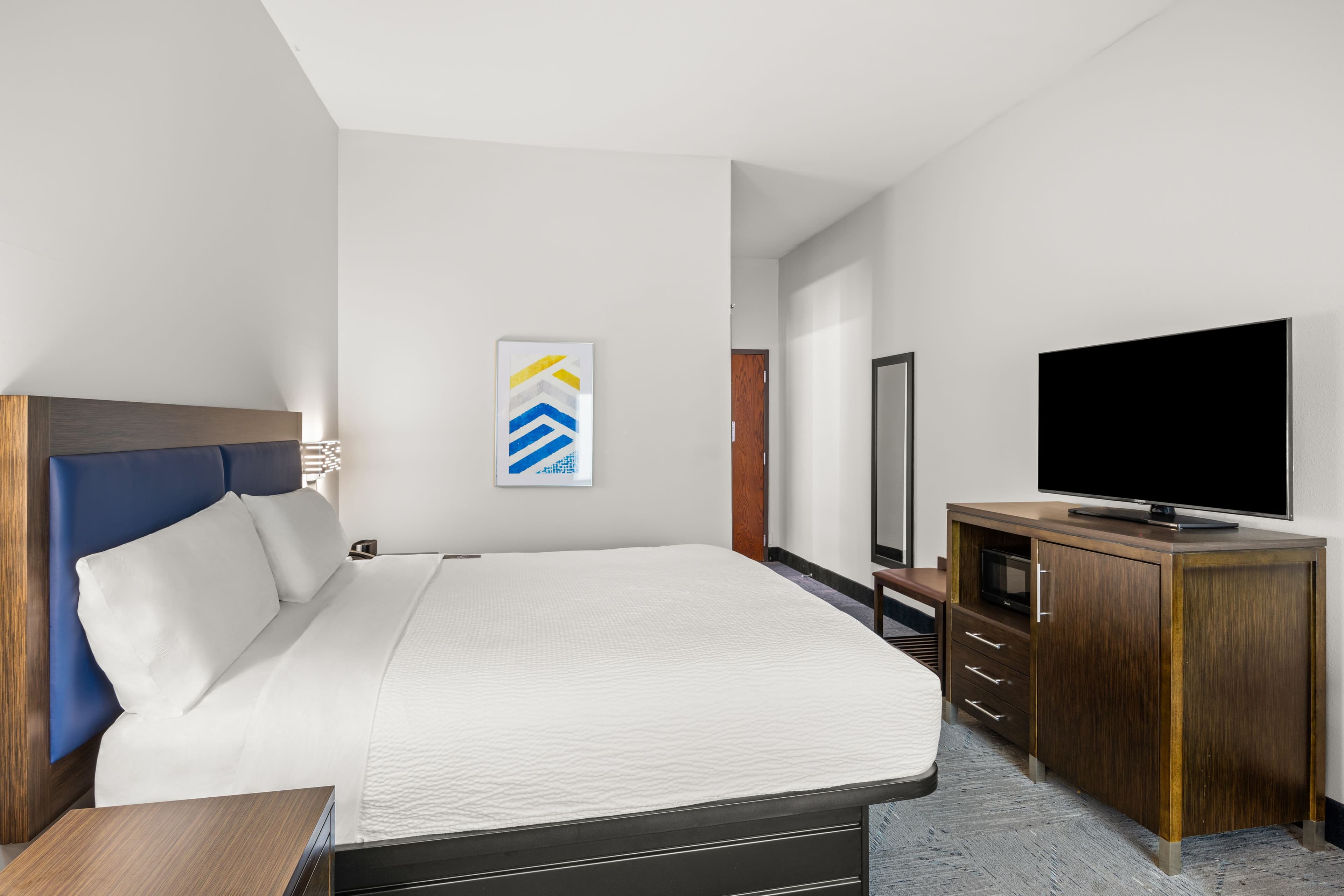 Holiday Inn Express Asheville - Woodfin — 17