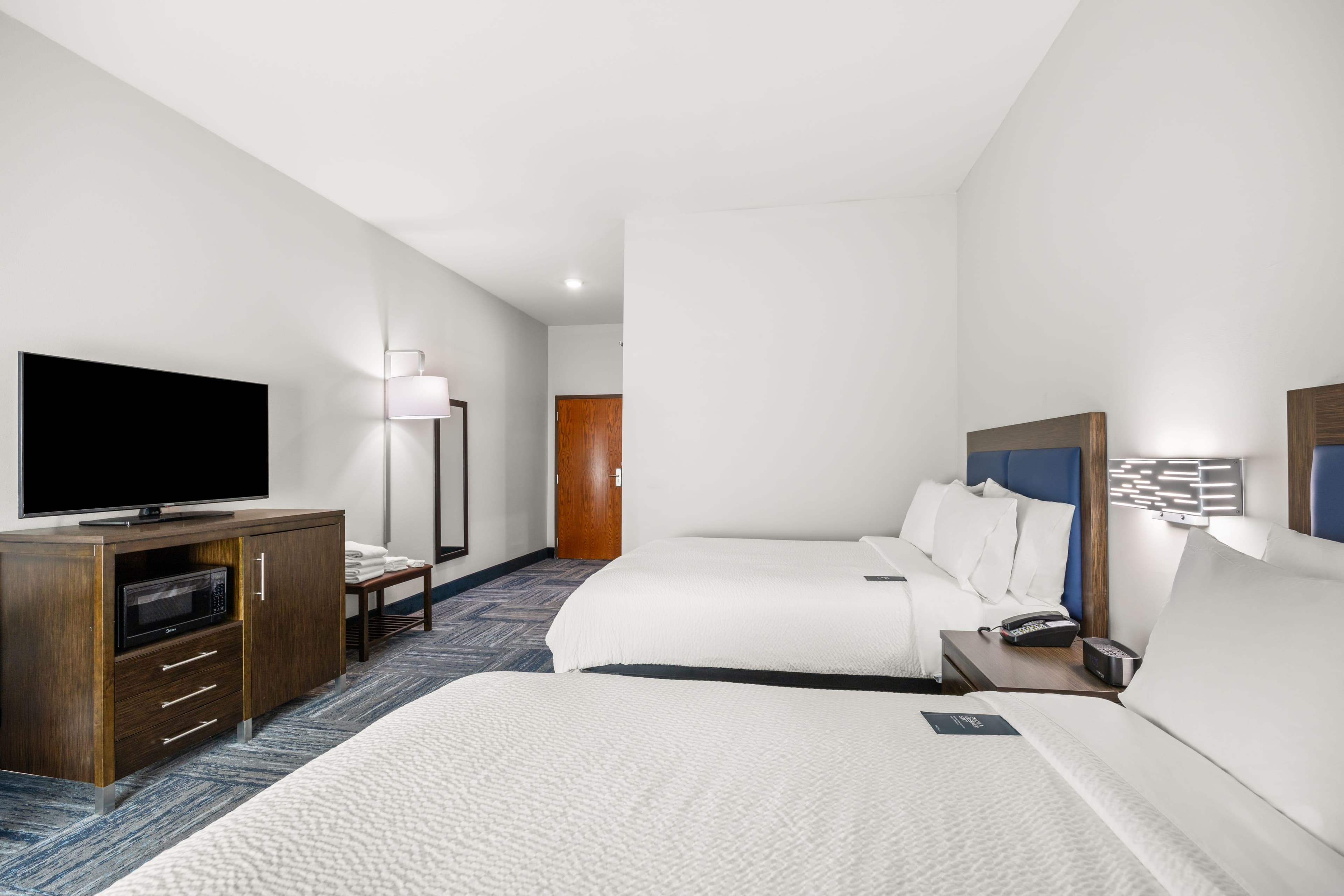 Holiday Inn Express Asheville - Woodfin — 9