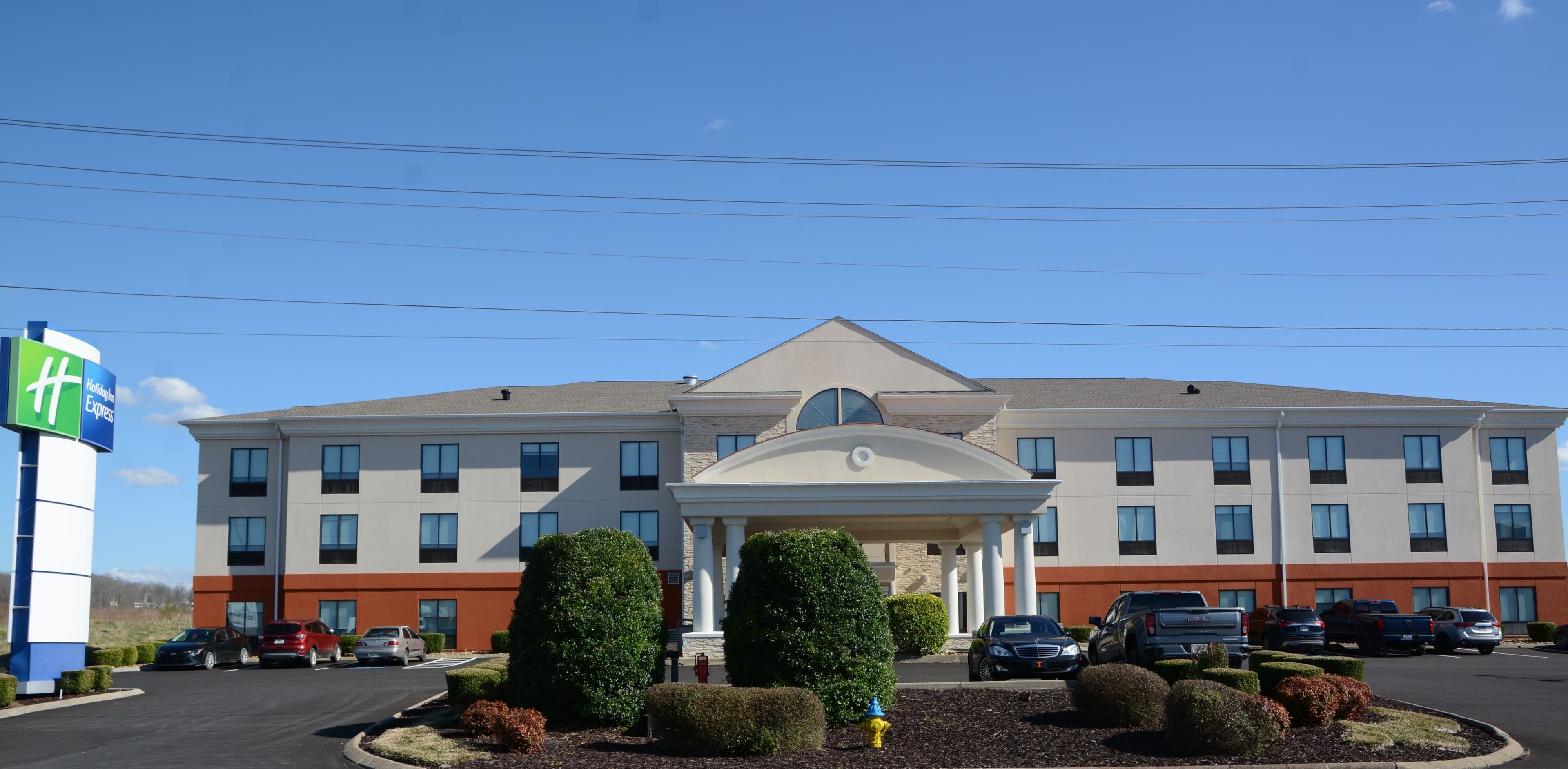 Holiday Inn Express Athens - Image 1