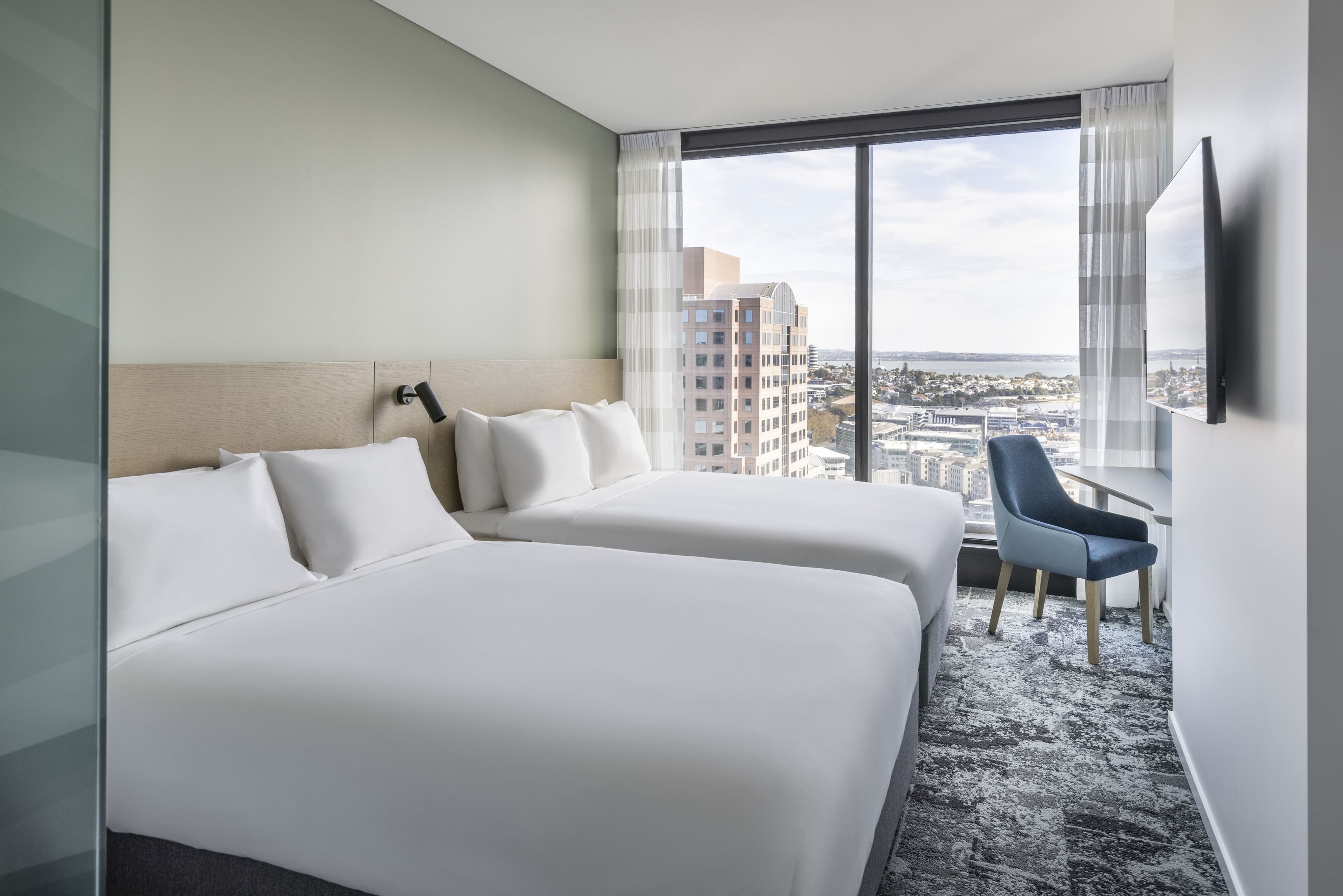 Holiday Inn Express Auckland City Centre — 14
