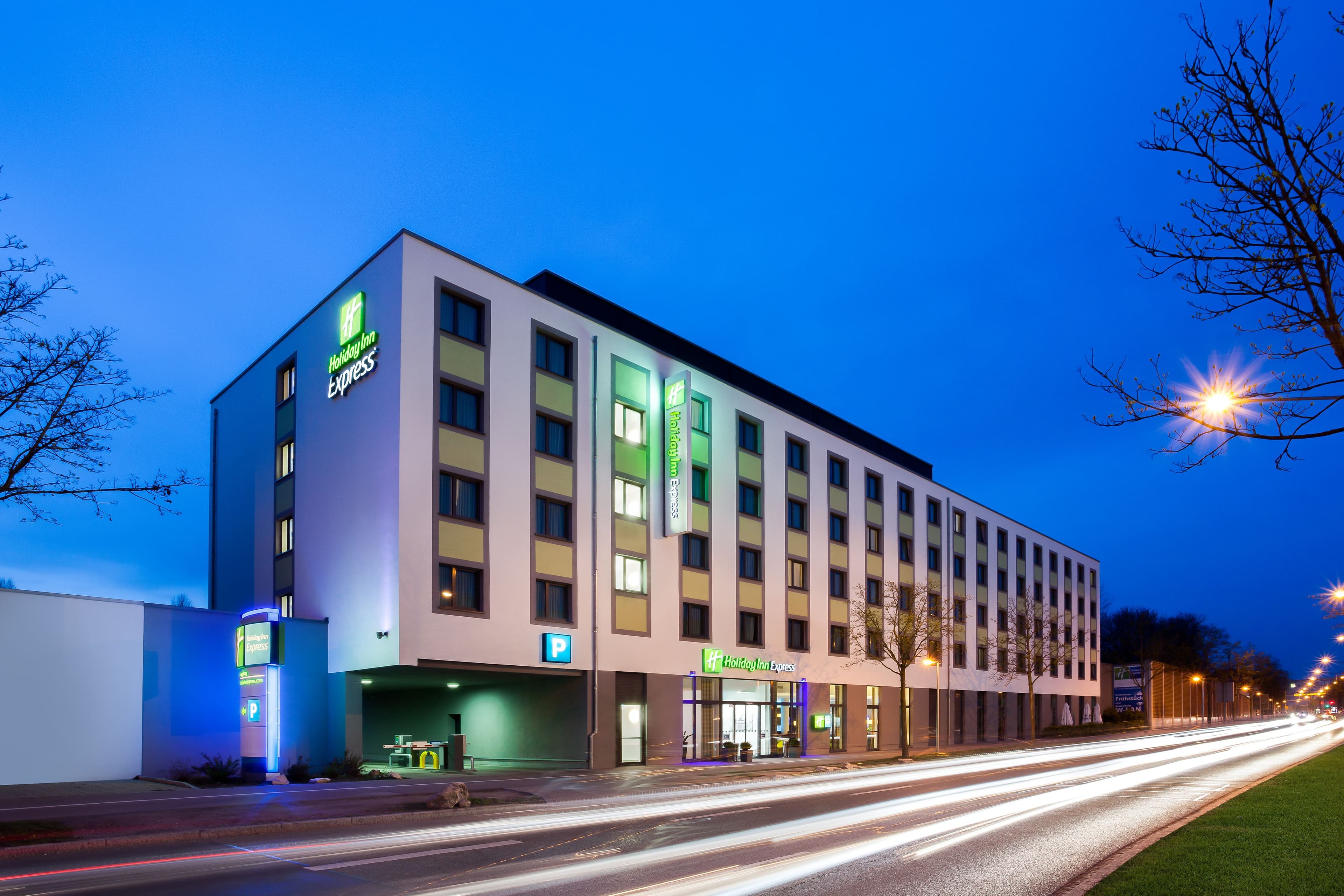 Holiday Inn Express Augsburg - Image 1