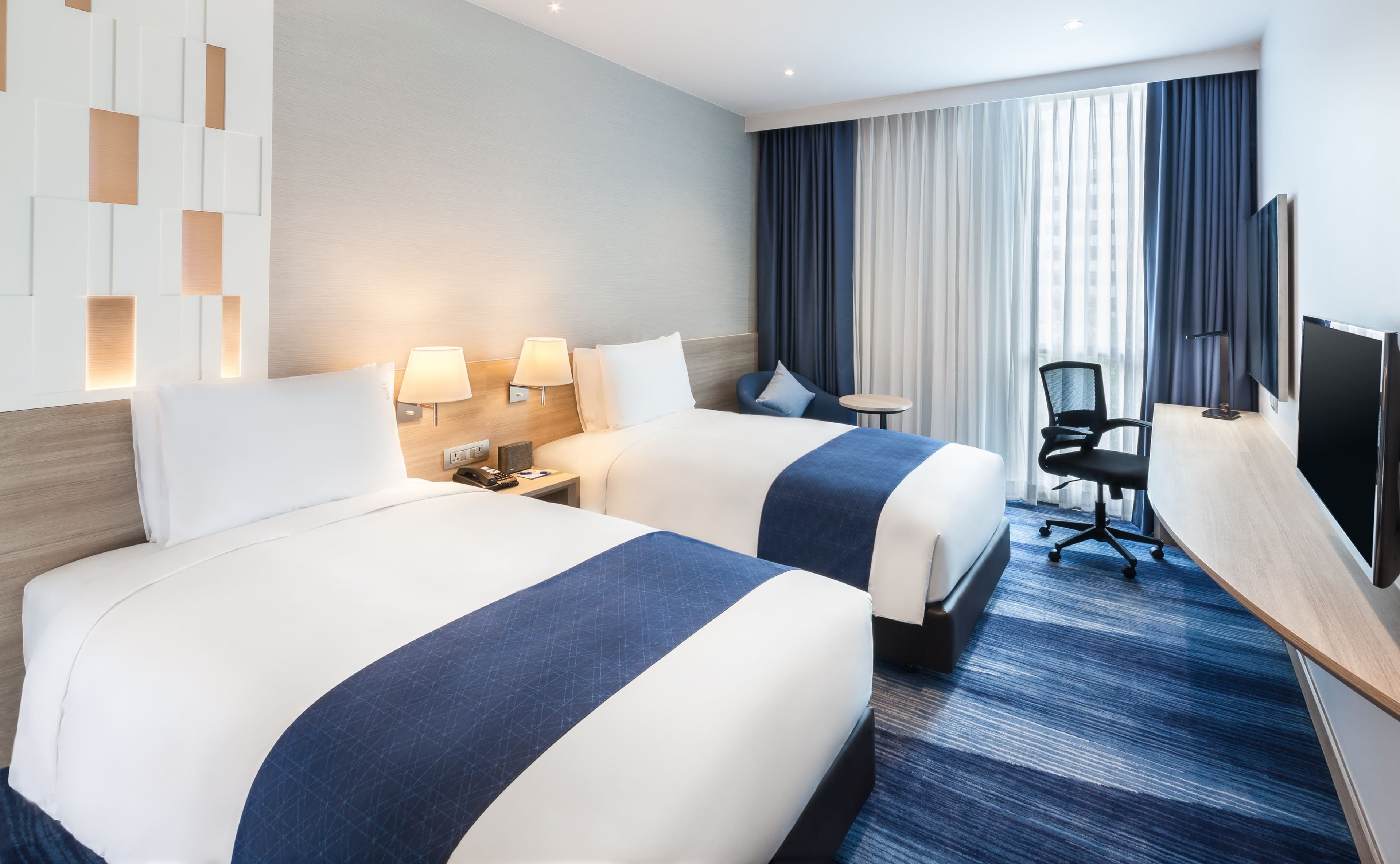 Holiday Inn Express Bangkok Soi Soonvijai — 15