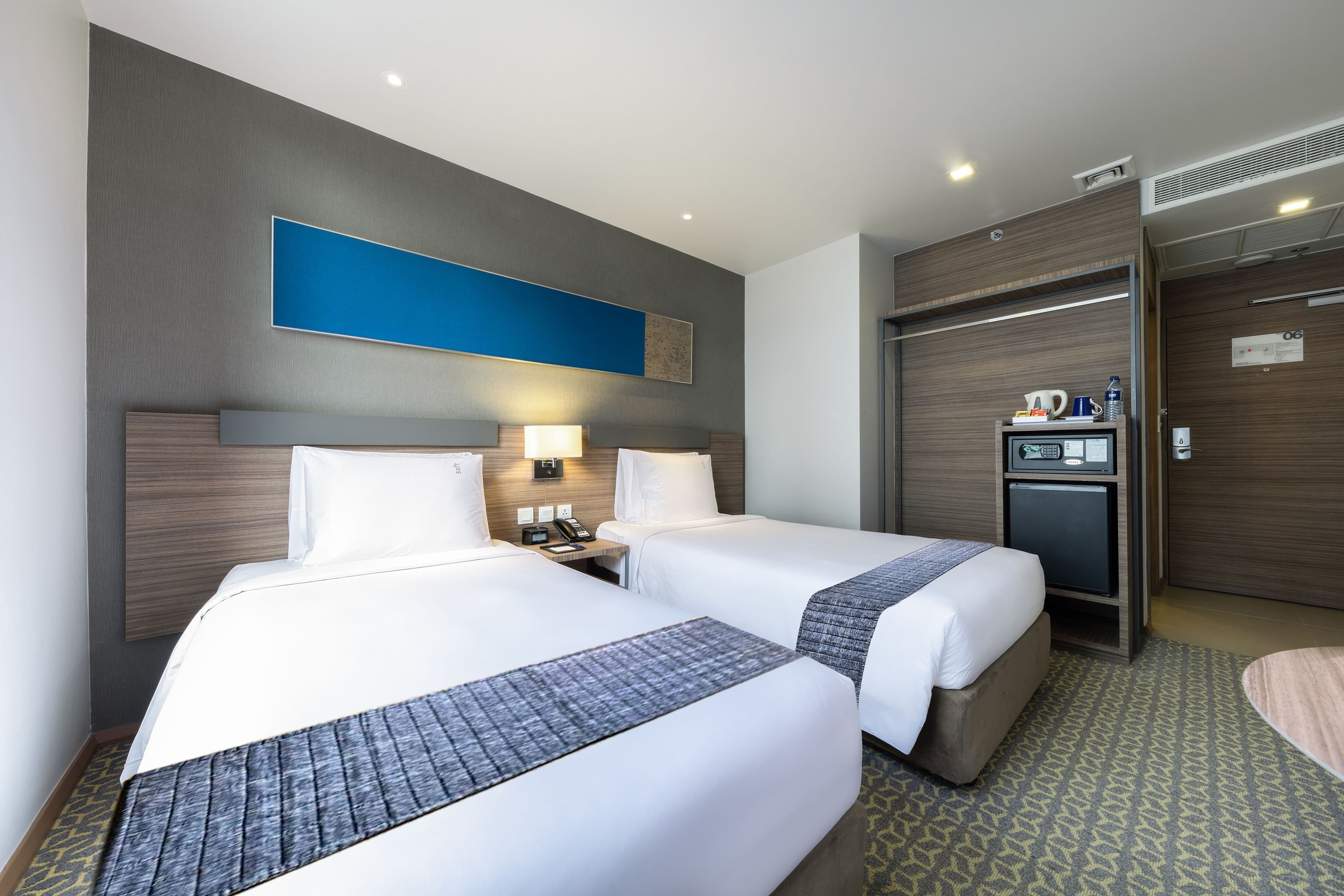 Holiday Inn Express Bangkok Sathorn — 5