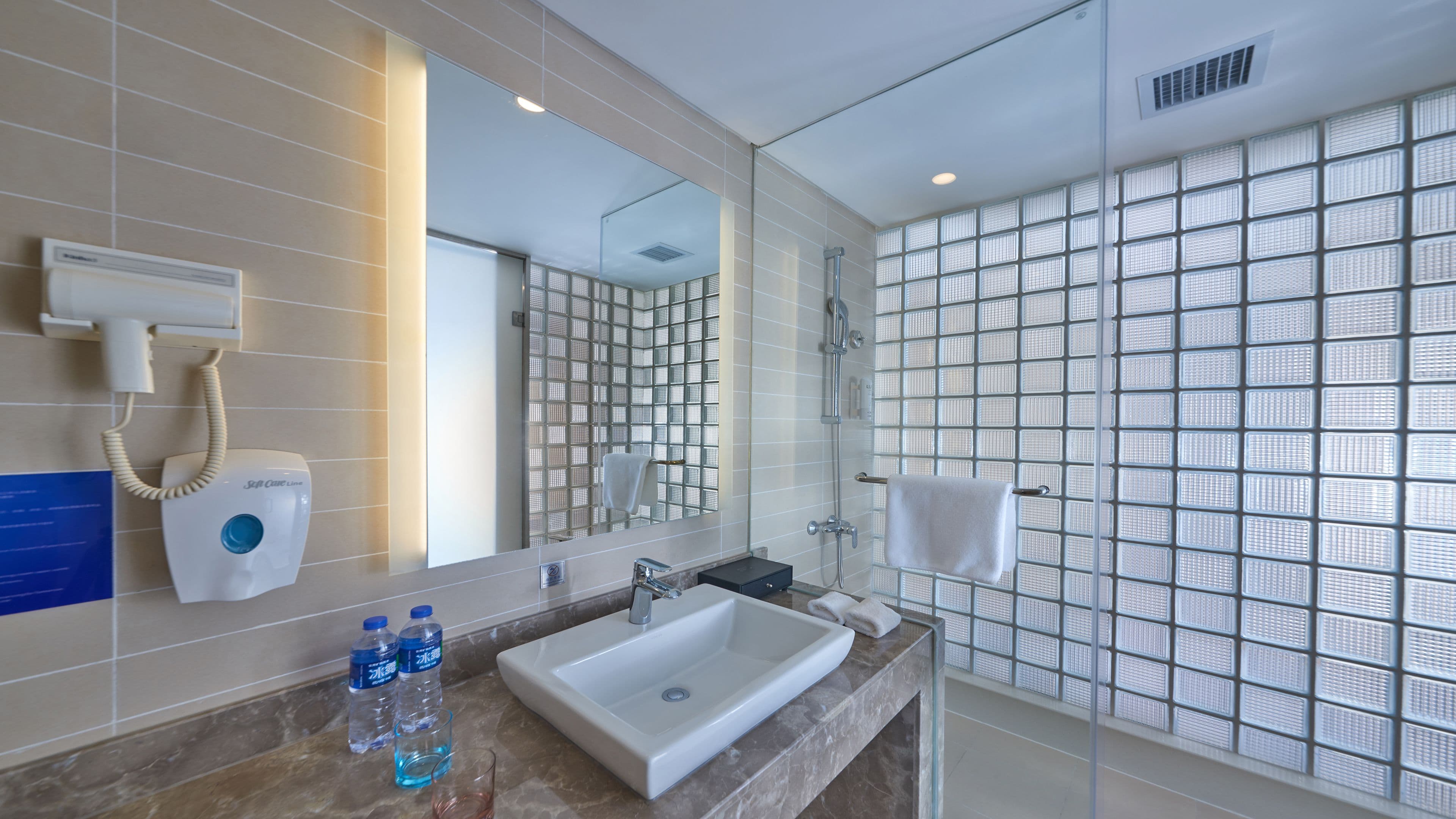Holiday Inn Express Baoji City Centre - Image 3