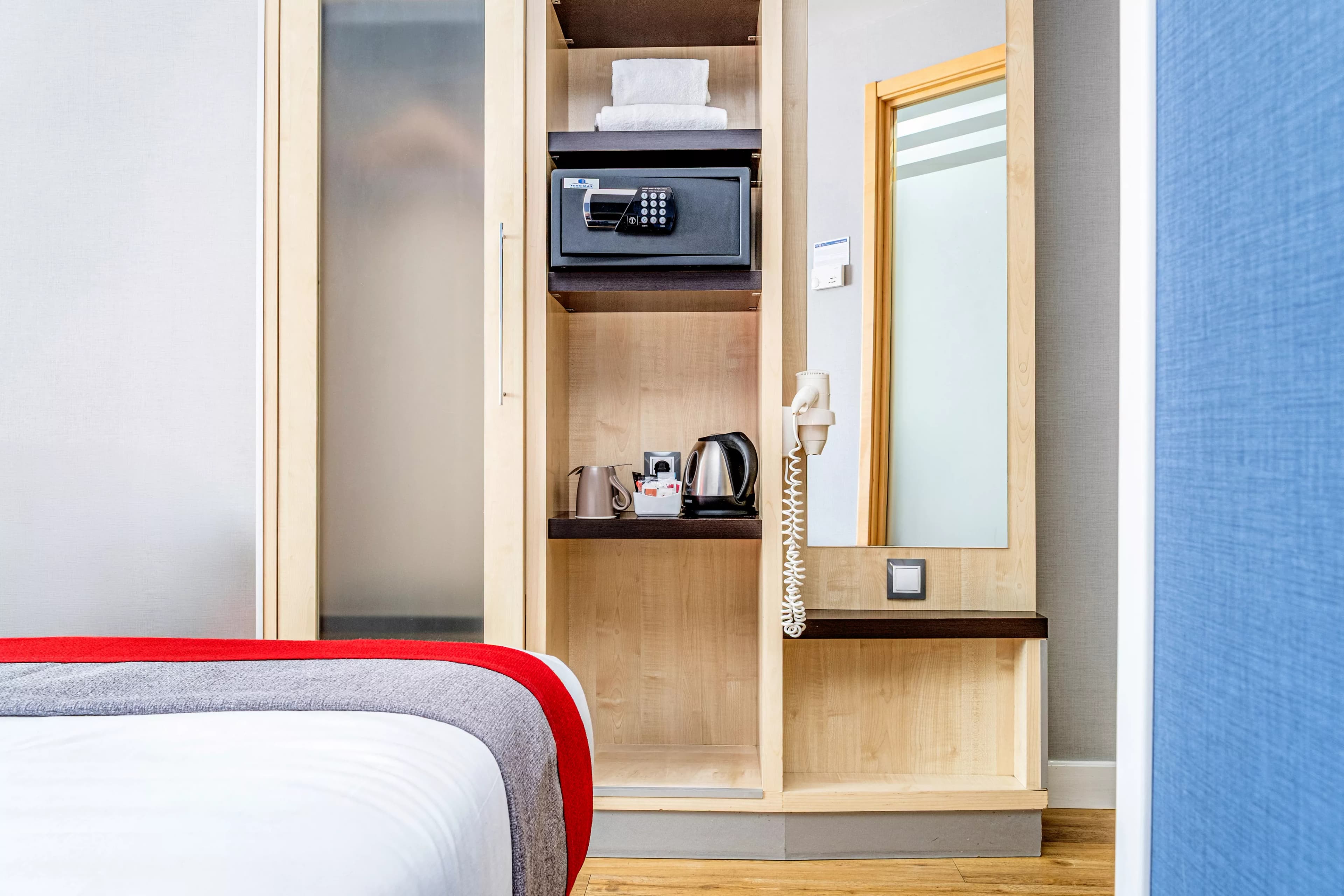 Holiday Inn Express Barcelona - City 22@ — 8
