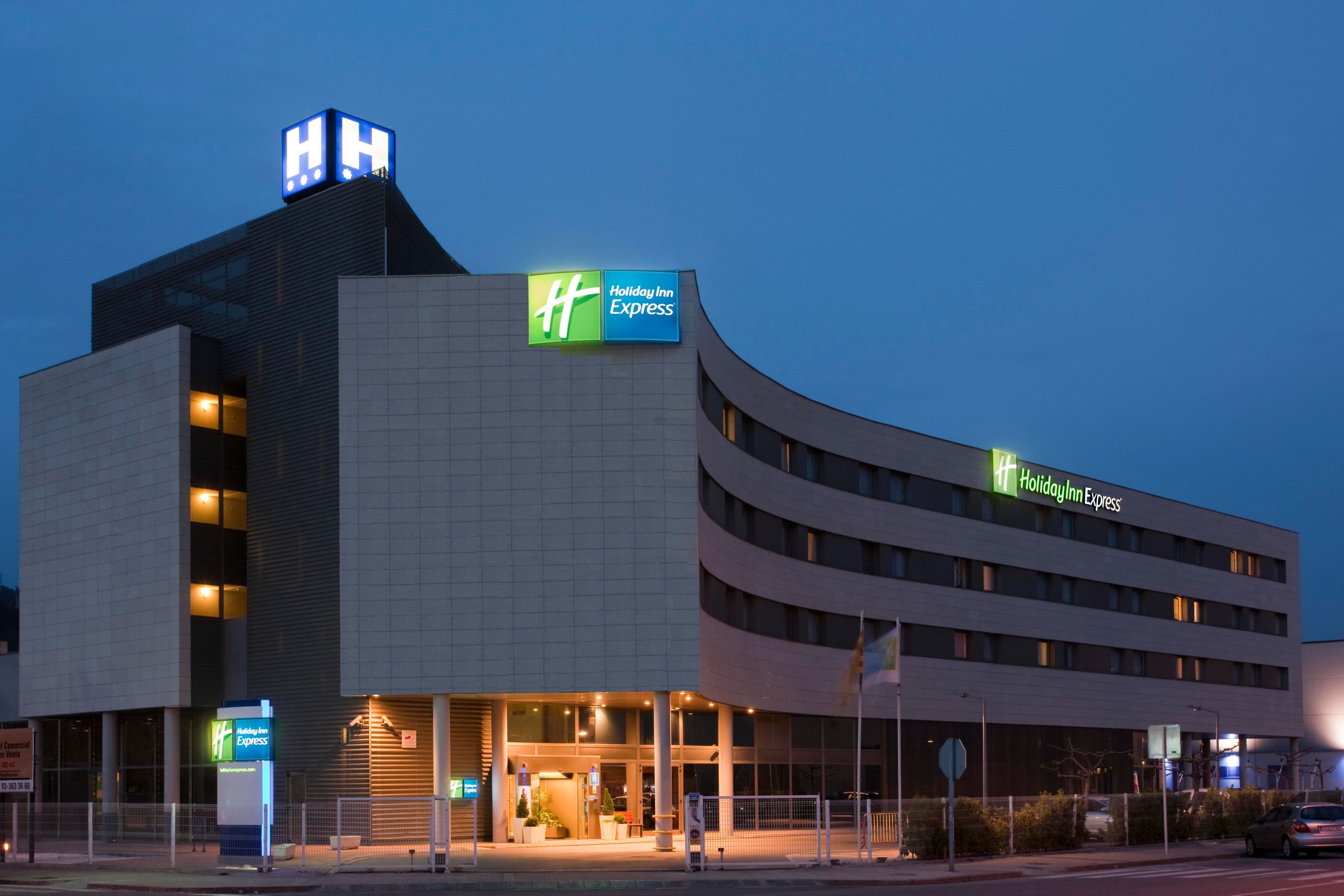 Holiday Inn Express Barcelona - Molins de Rei - Image 1