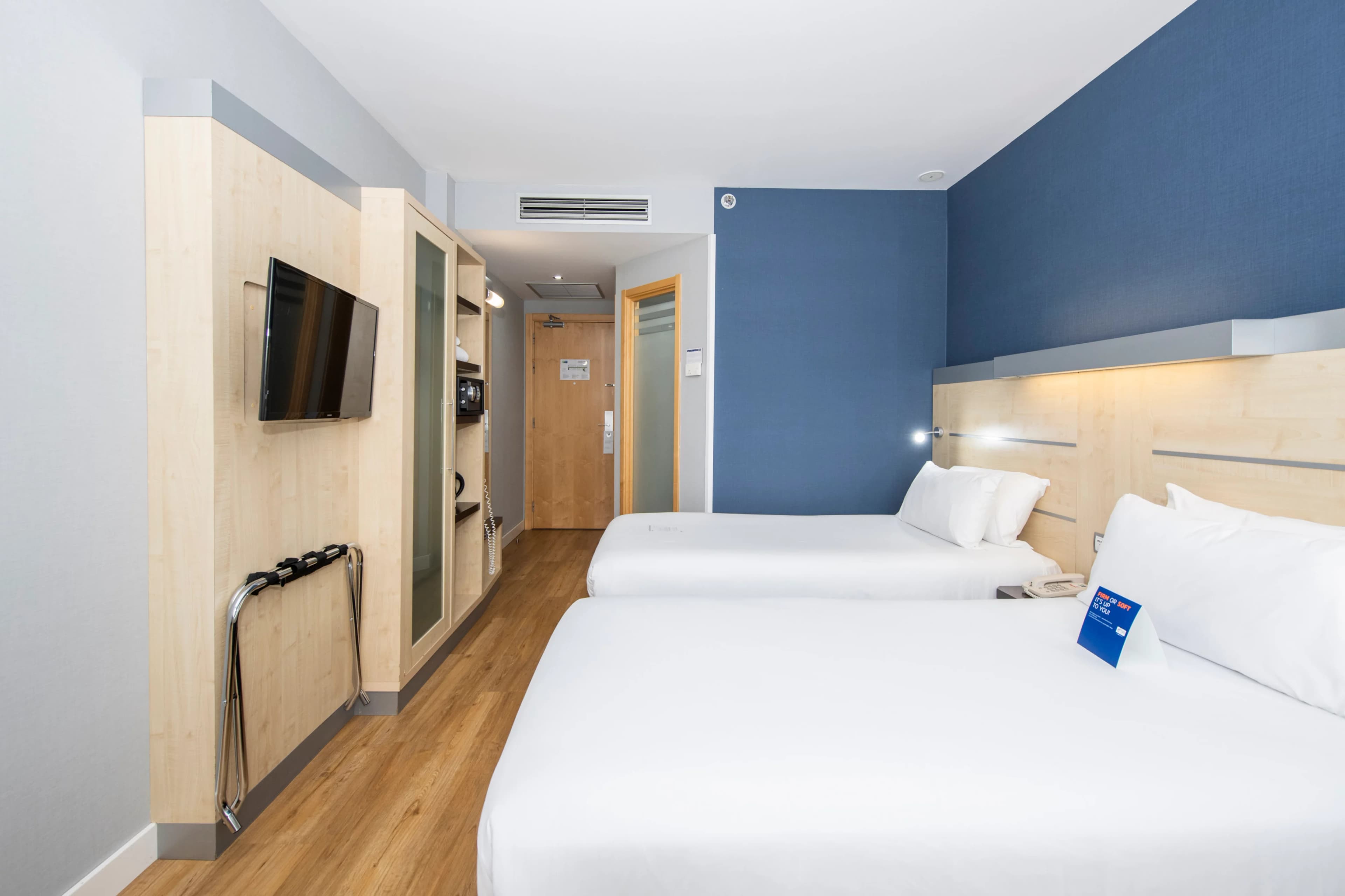 Holiday Inn Express Barcelona - City 22@ — 38