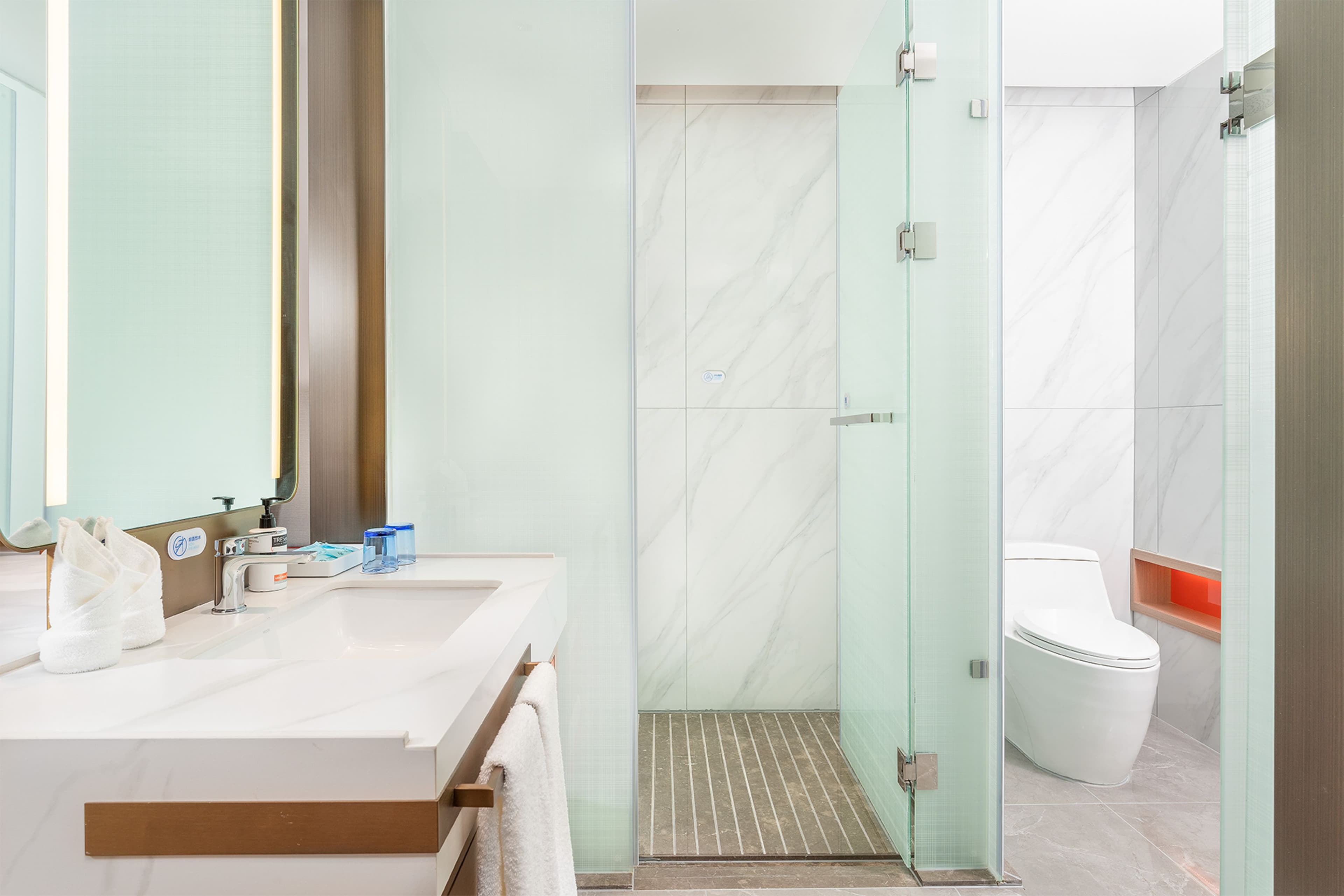 Holiday Inn Express Bazhong Center - Image 4