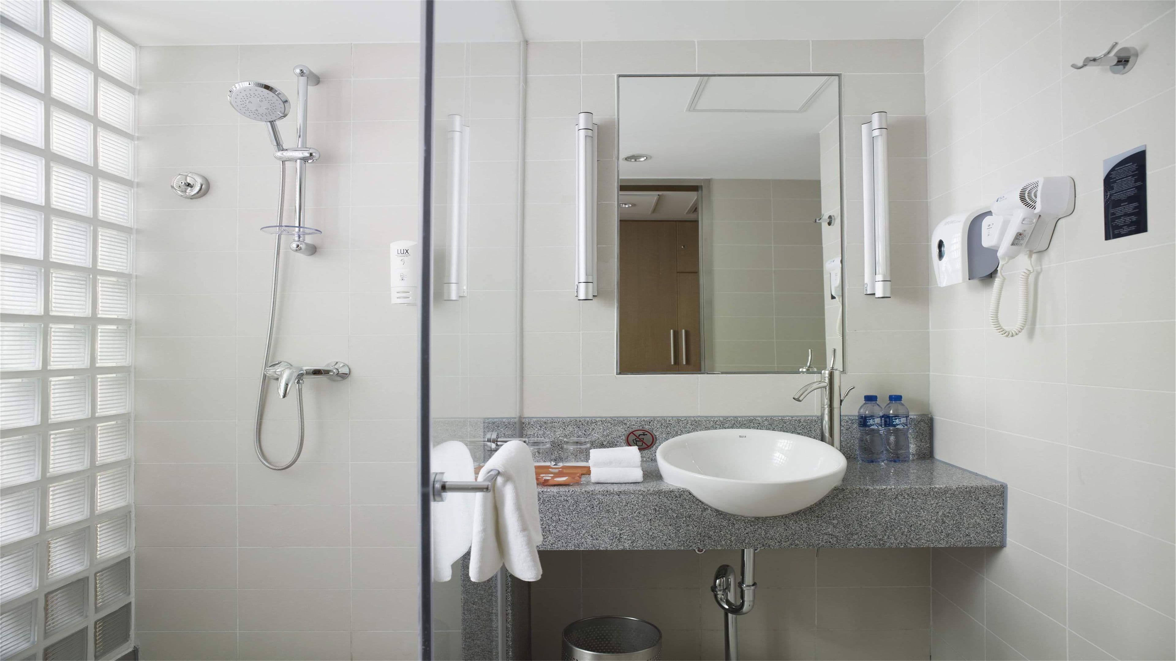 Holiday Inn Express Beijing Temple of Heaven - Image 2
