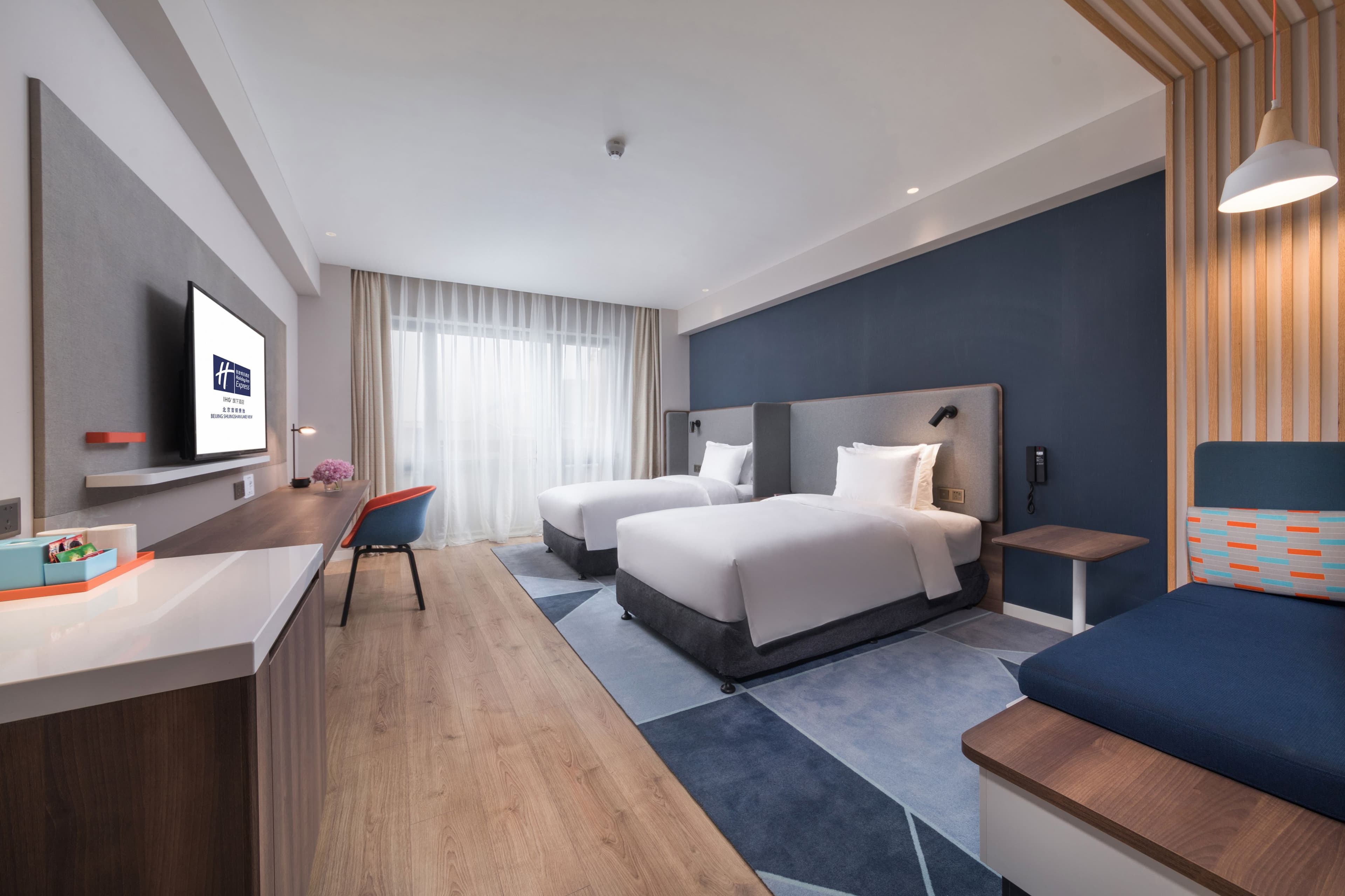 Holiday Inn Express Beijing Shijingshan Lakeview - Image 2