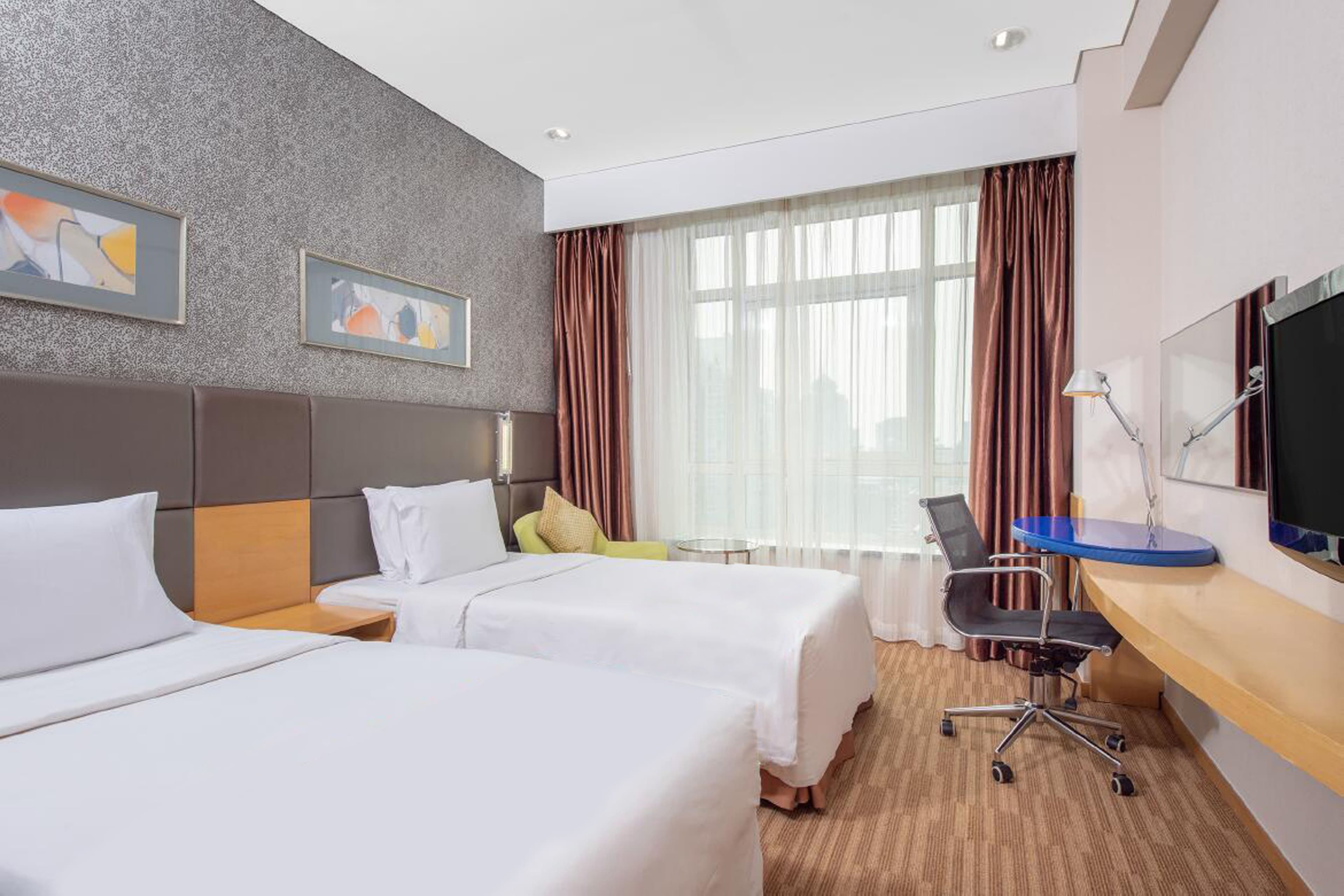 Holiday Inn Express Beijing Dongzhimen - Image 4