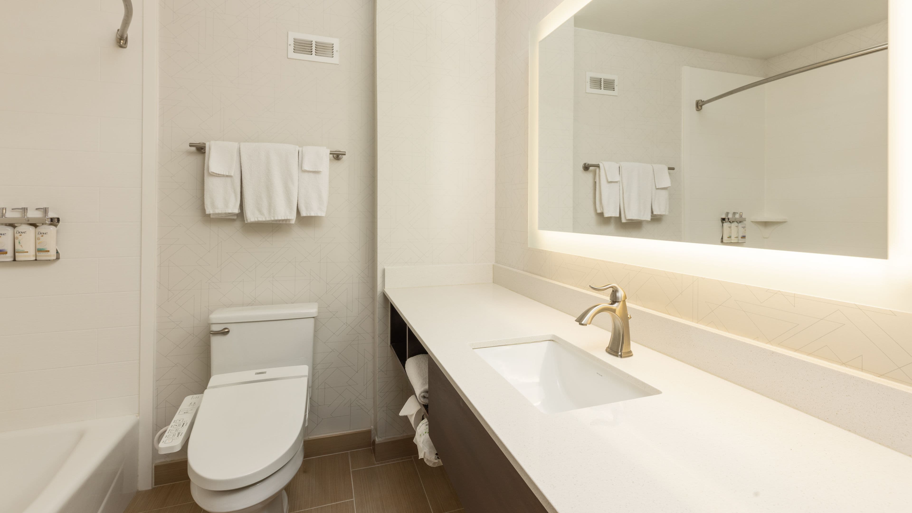 Holiday Inn Express Bellingham — 48