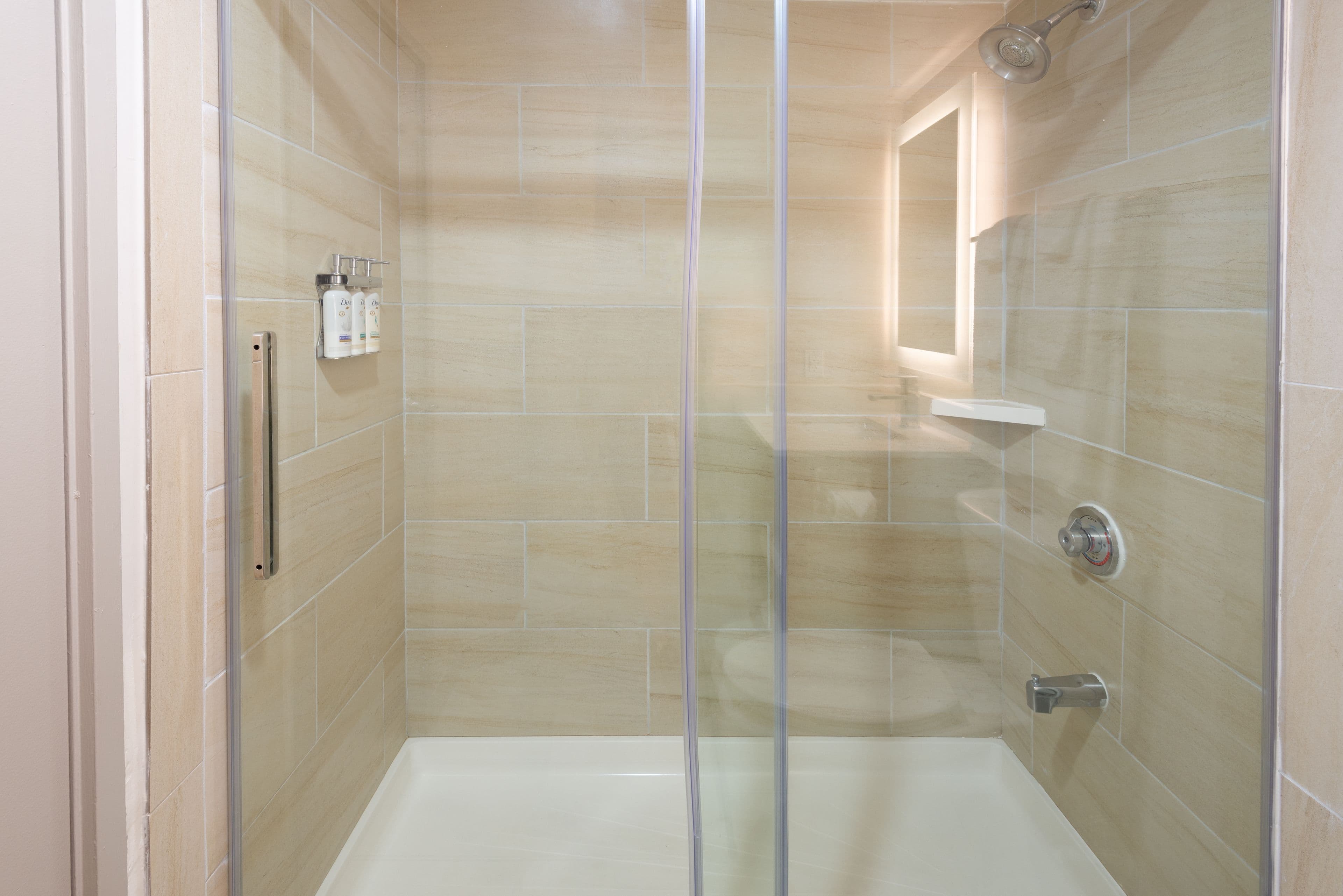 Holiday Inn Express Philadelphia NE - Bensalem - Image 5