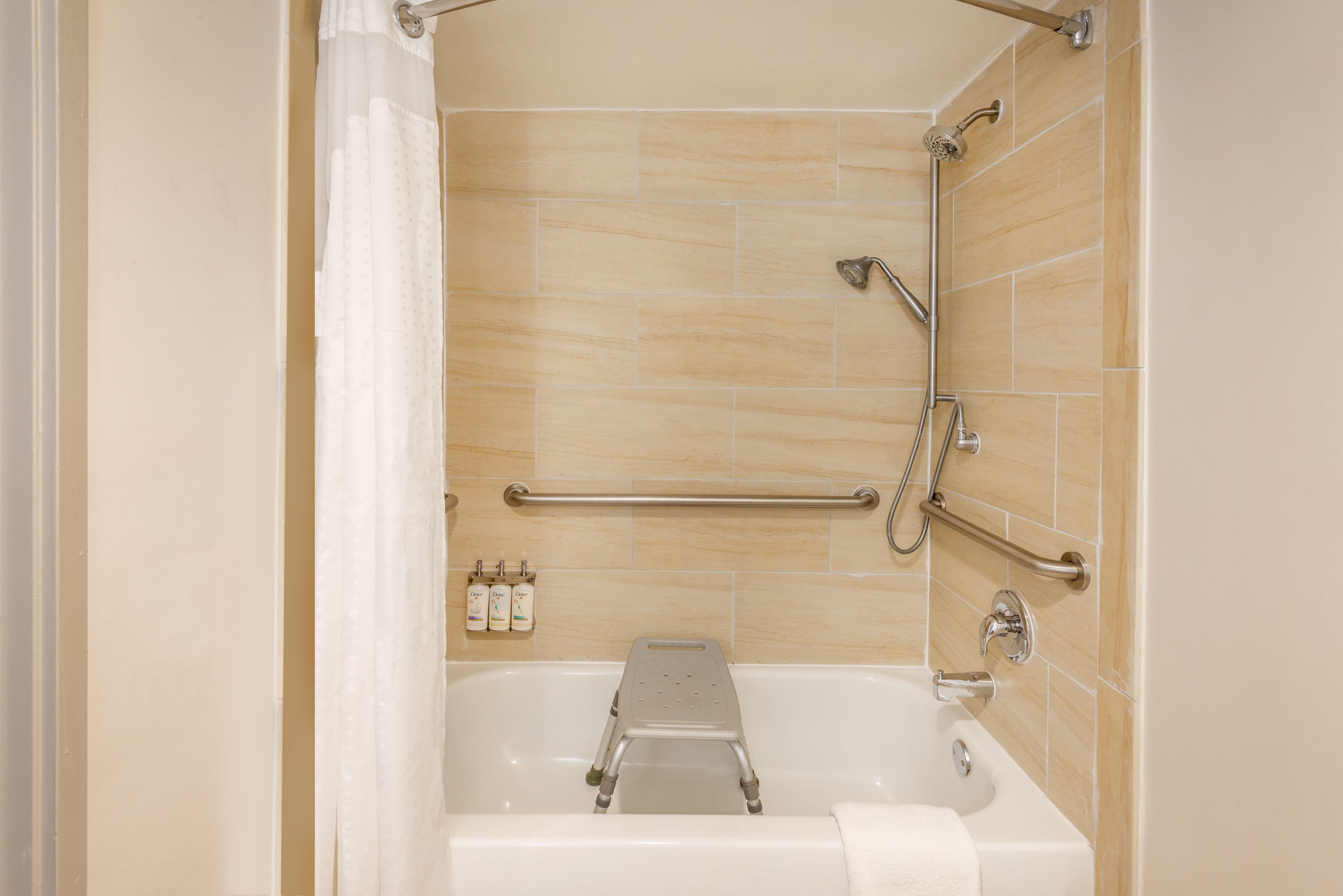 Holiday Inn Express Philadelphia NE - Bensalem — 15