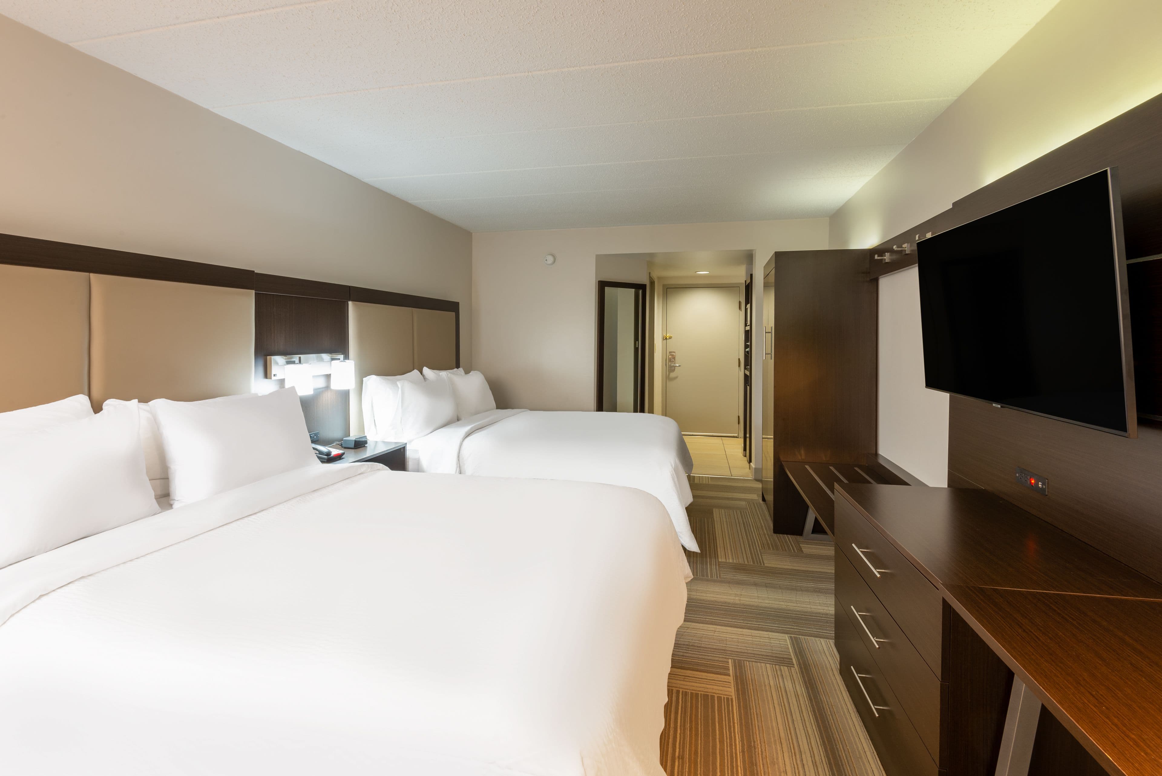 Holiday Inn Express Philadelphia NE - Bensalem — 19