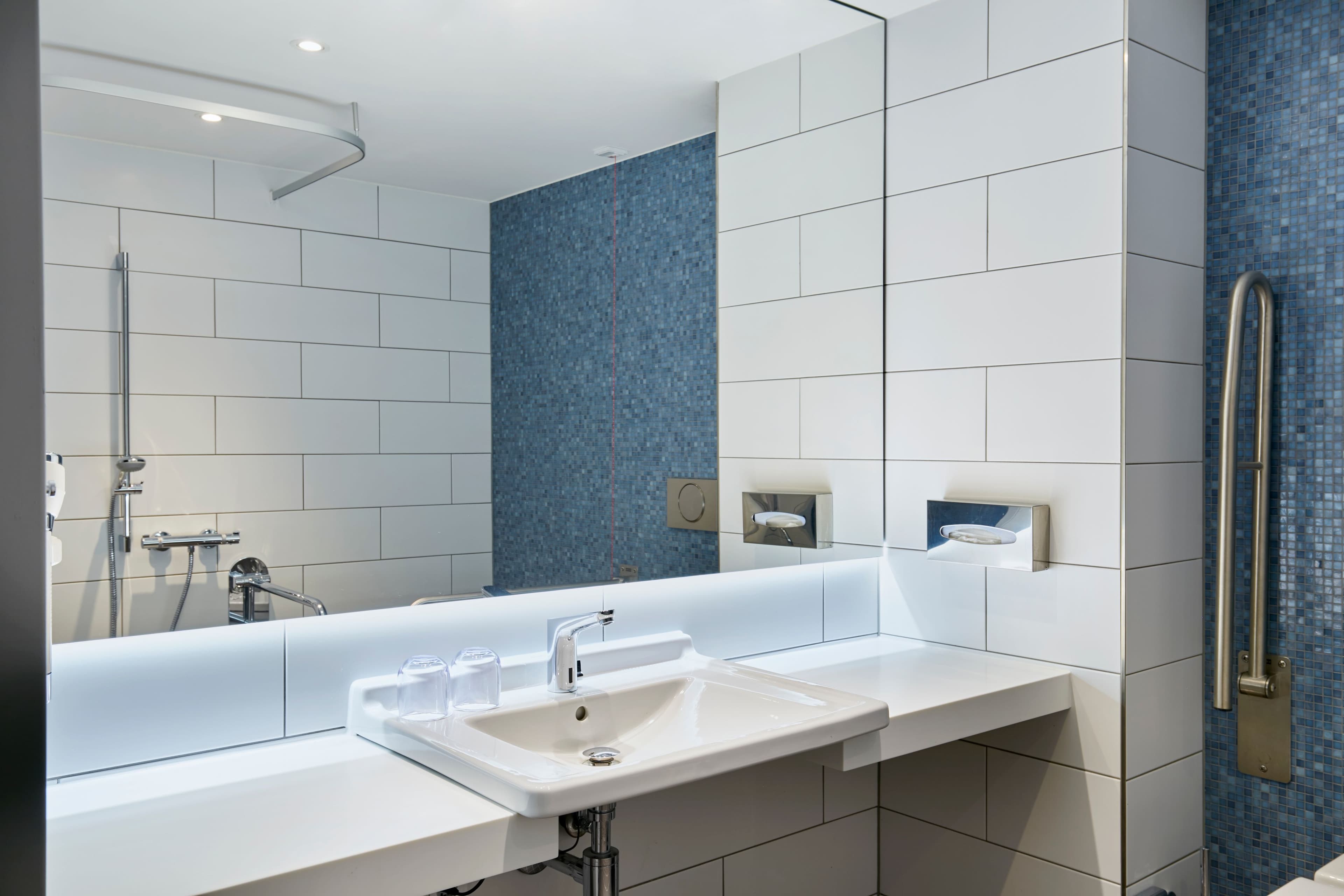 Holiday Inn Express Berlin - Alexanderplatz — 20
