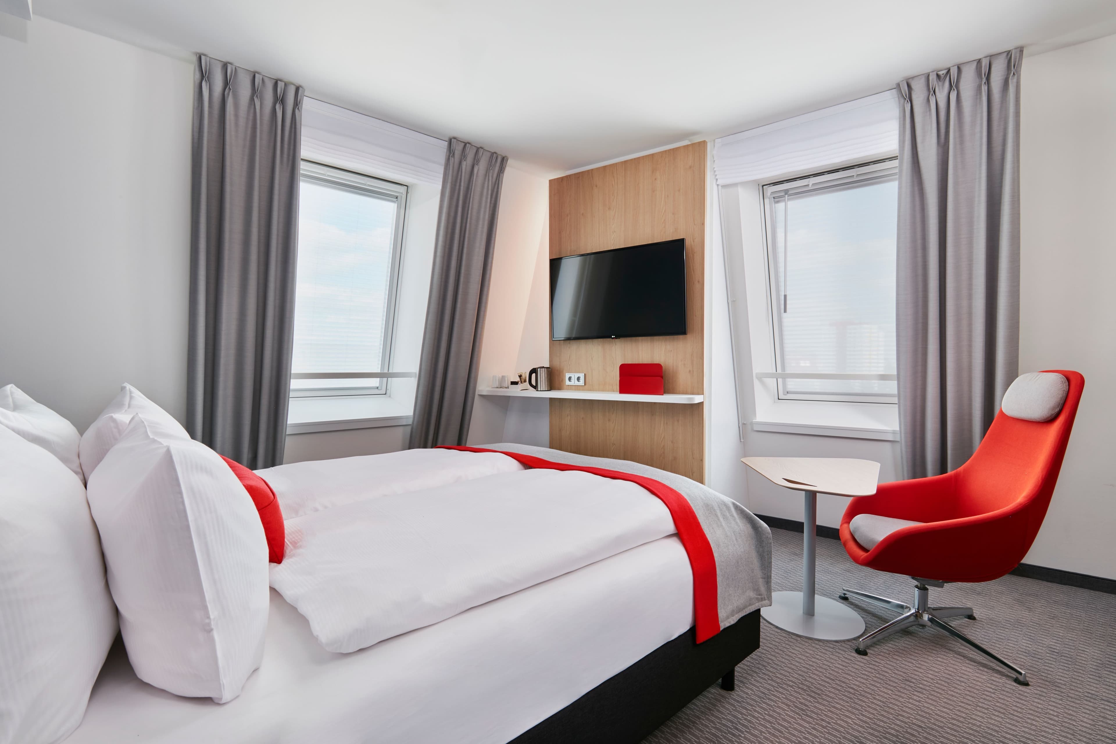 Holiday Inn Express Berlin - Alexanderplatz — 11