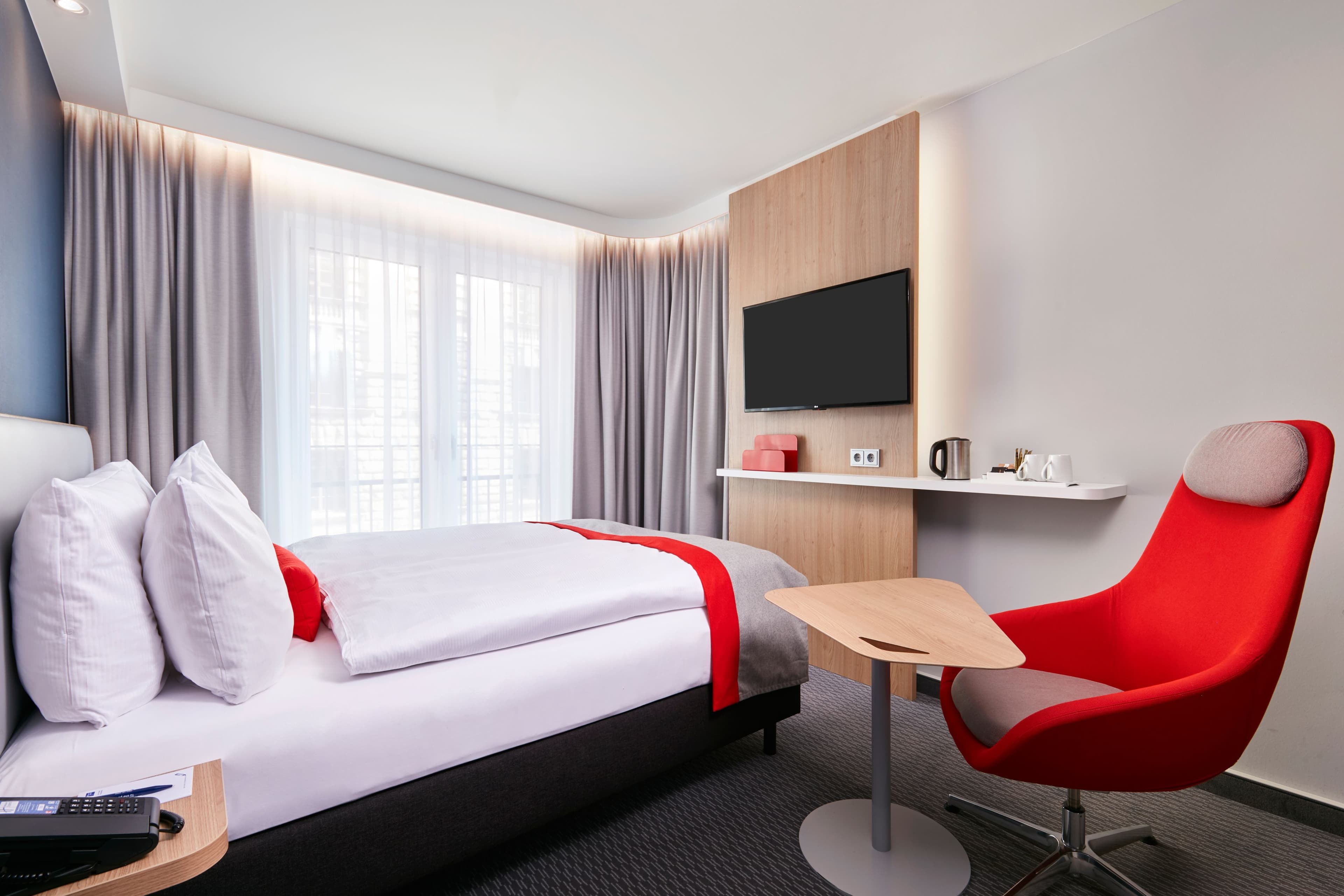 Holiday Inn Express Berlin - Alexanderplatz — 8