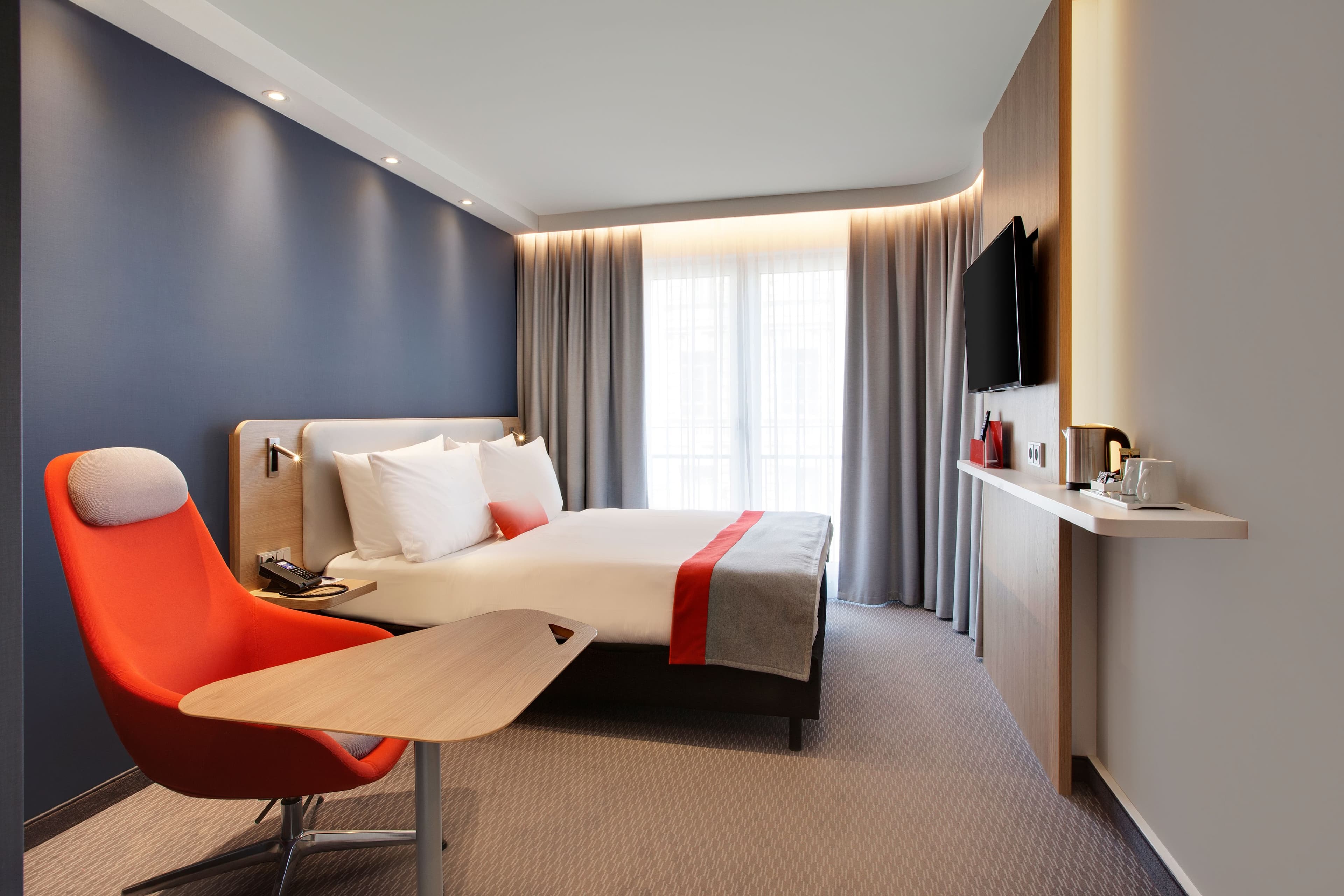 Holiday Inn Express Berlin - Alexanderplatz — 13