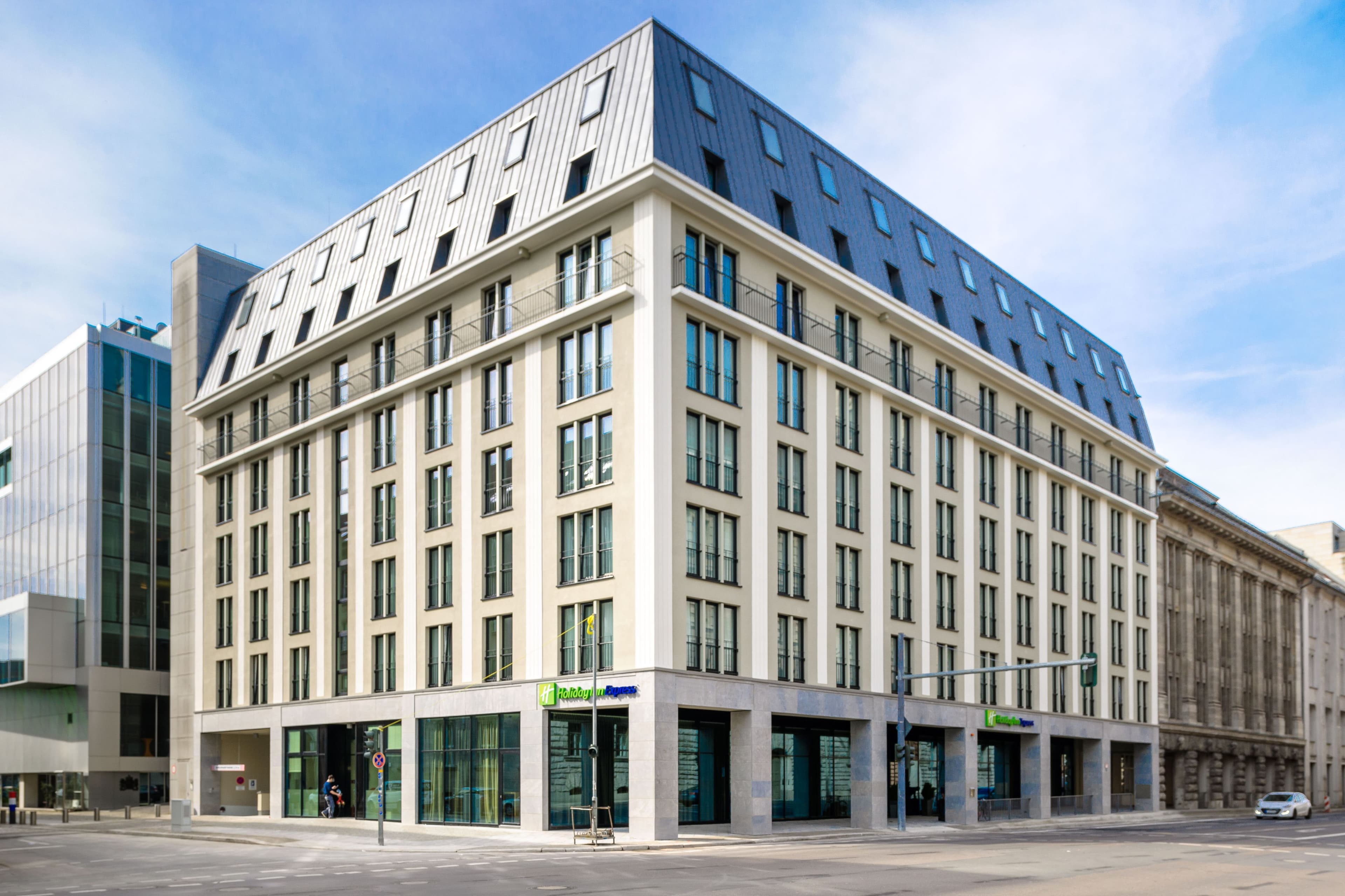 Holiday Inn Express Berlin - Alexanderplatz - Image 1