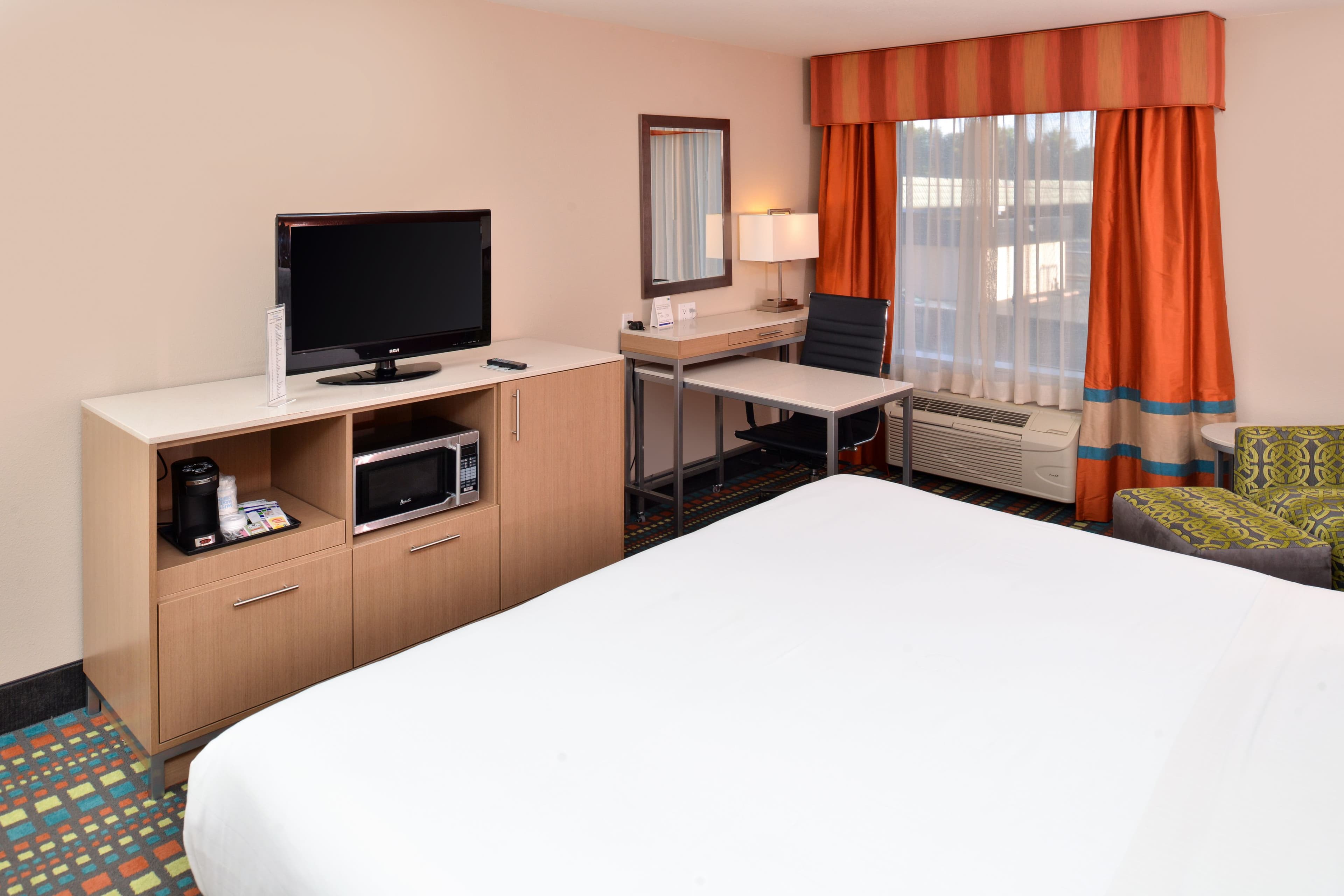 Holiday Inn Express Albuquerque N - Bernalillo — 6