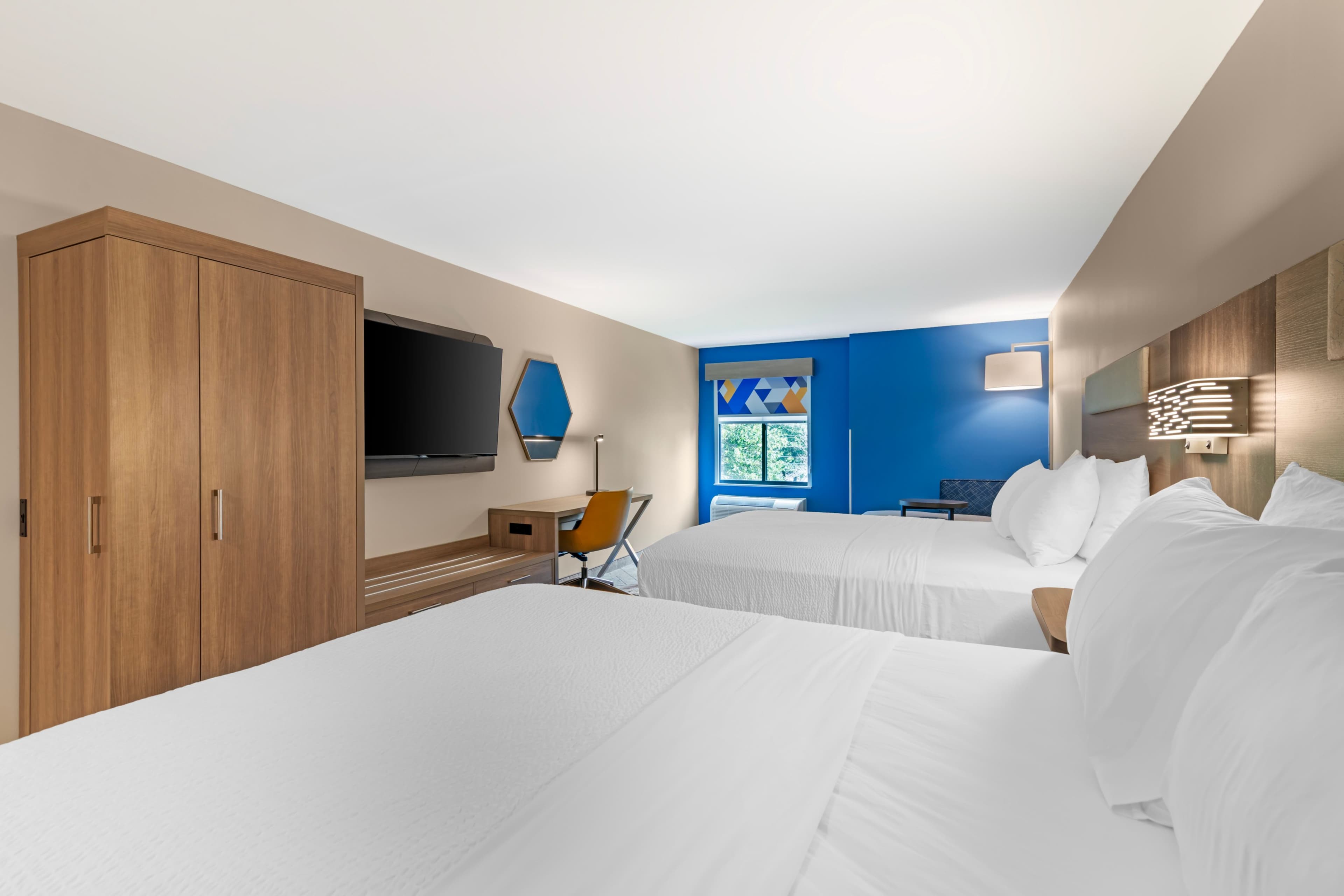 Holiday Inn Express Biddeford — 18