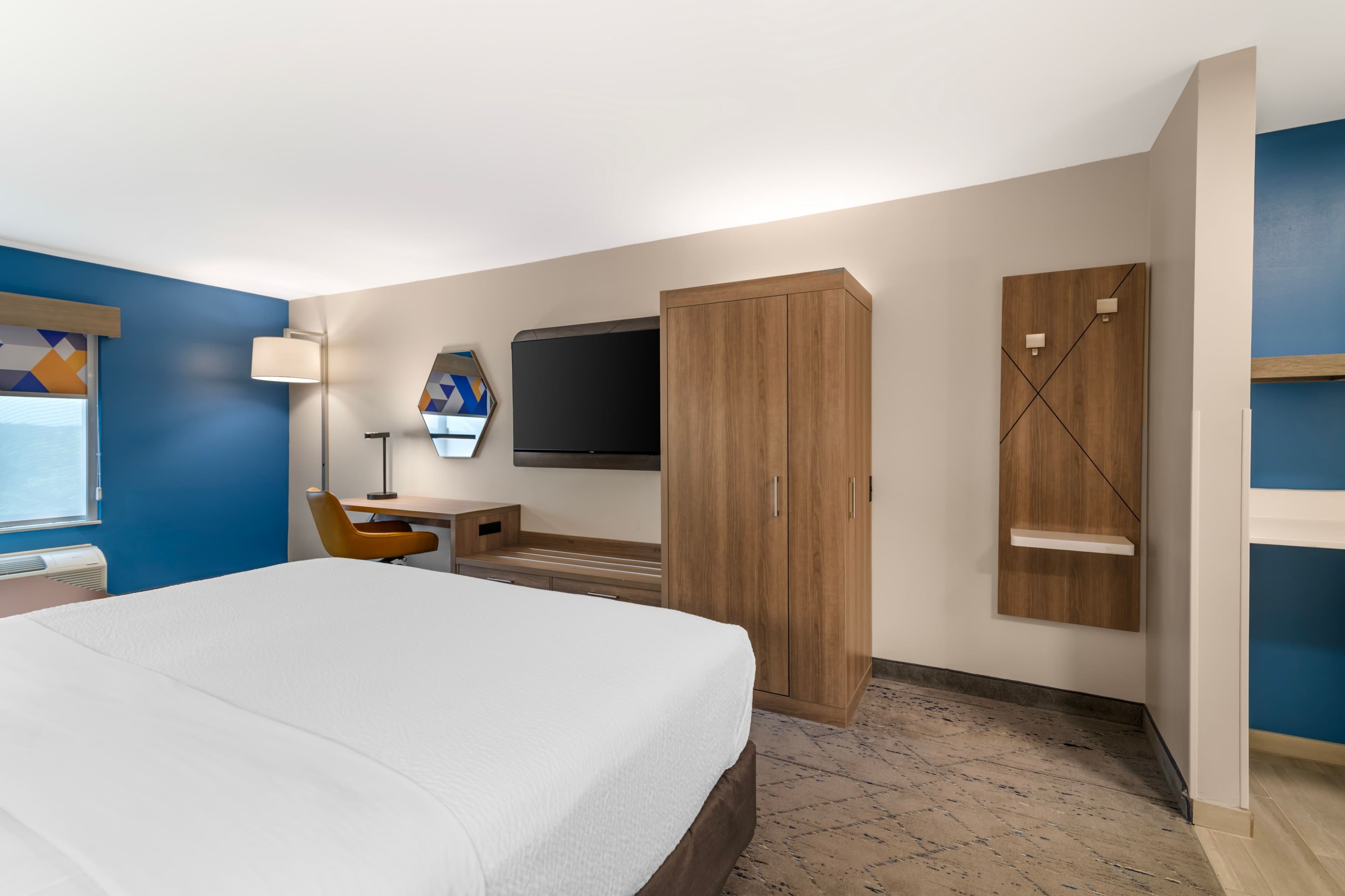 Holiday Inn Express Biddeford — 5