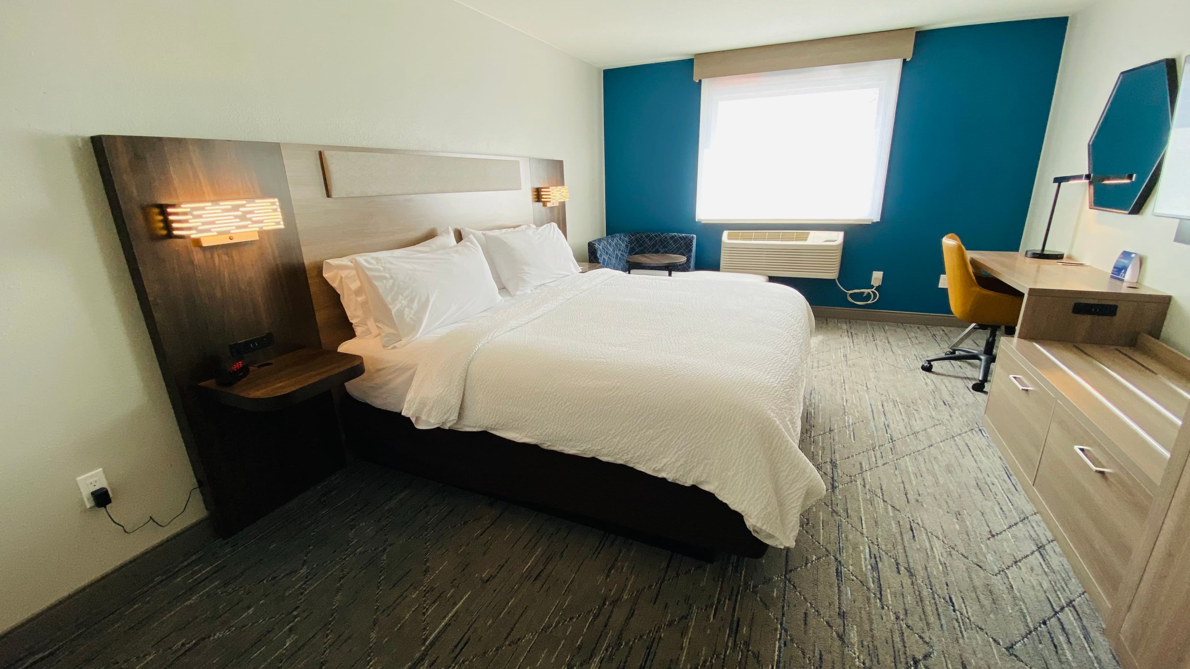 Independent (SPHC) Bluffton Inn & Suites — 6