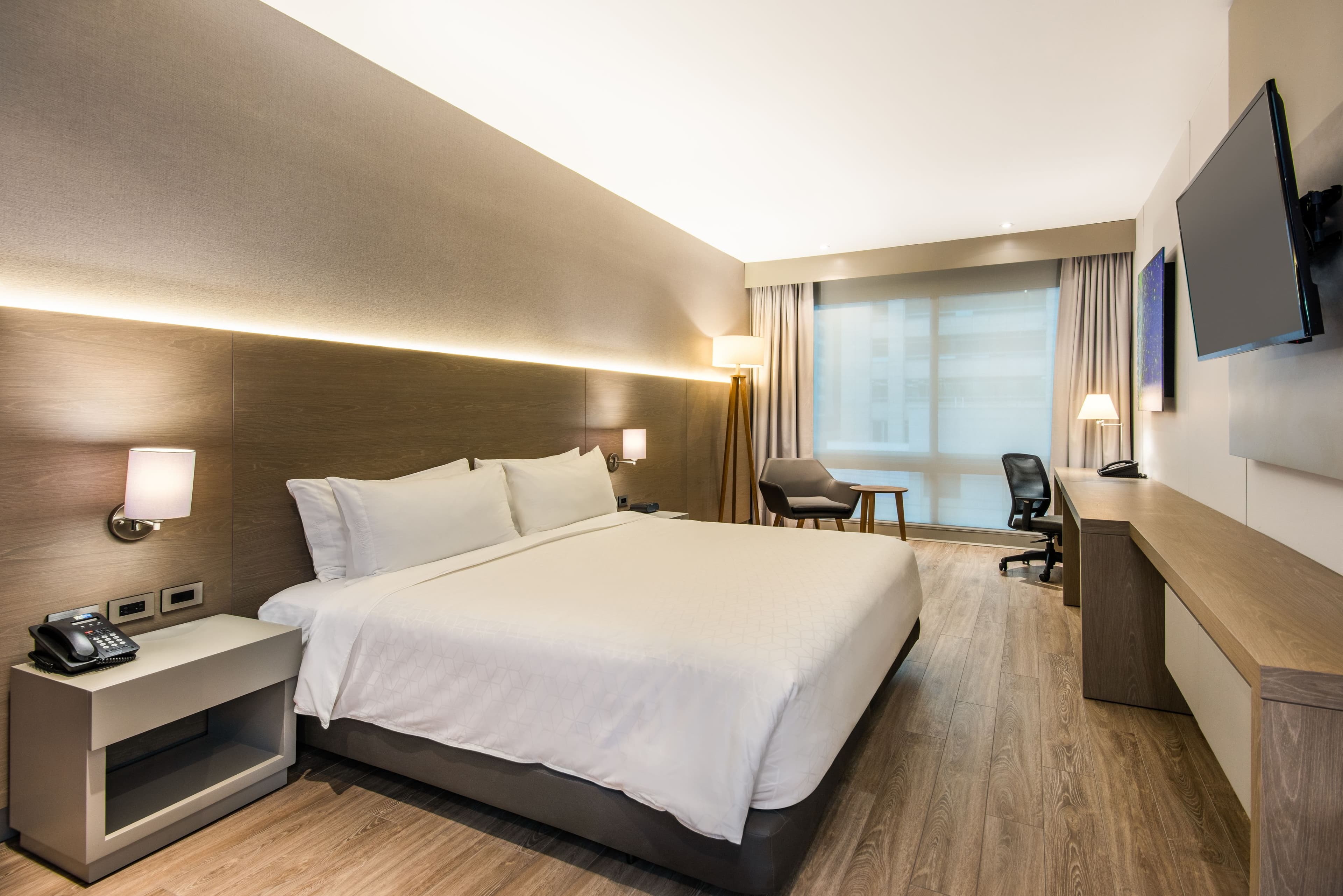 Holiday Inn Express Bogota - Parque La 93 — 9
