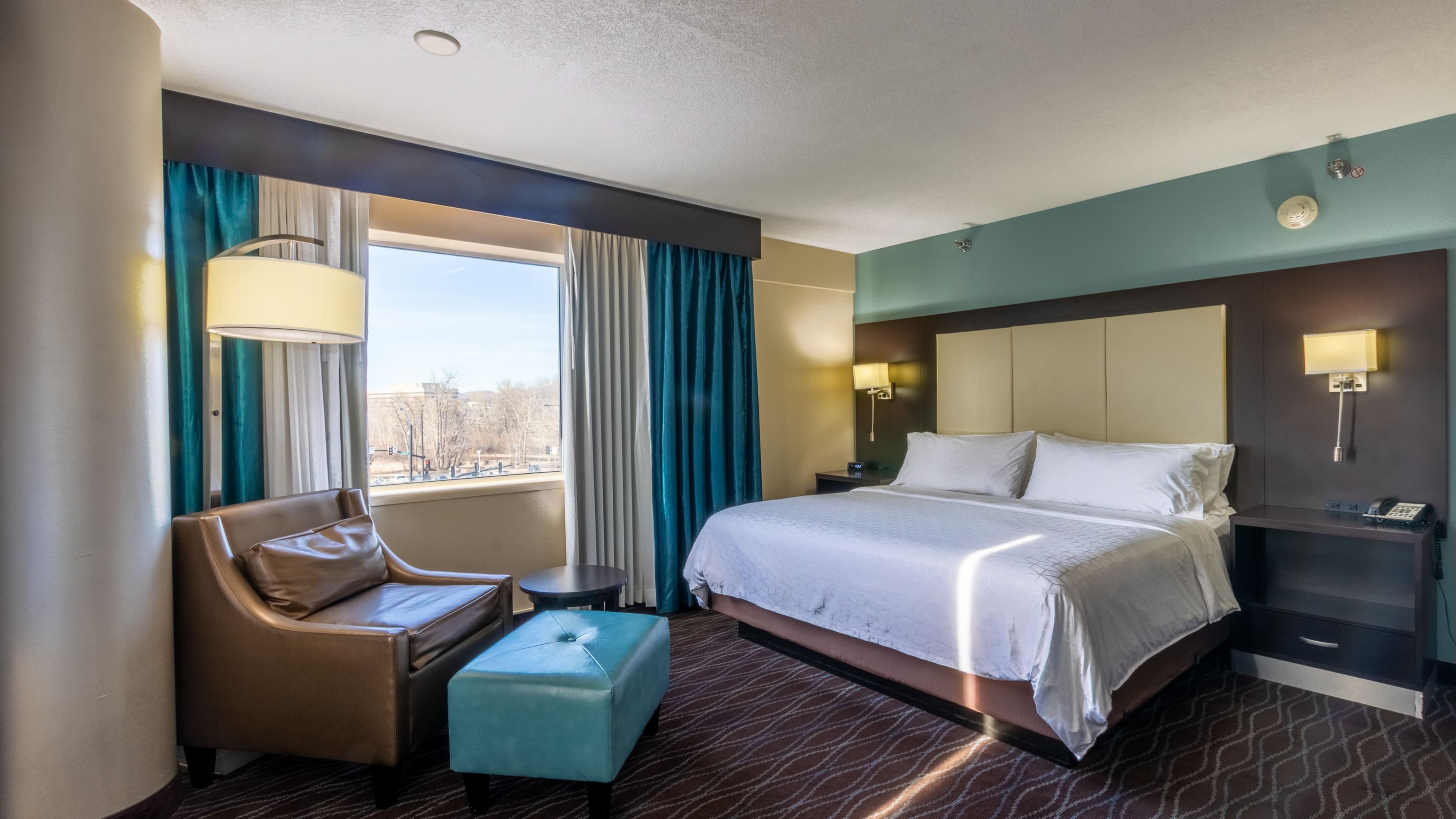 Holiday Inn Express Boise-University Area — 9