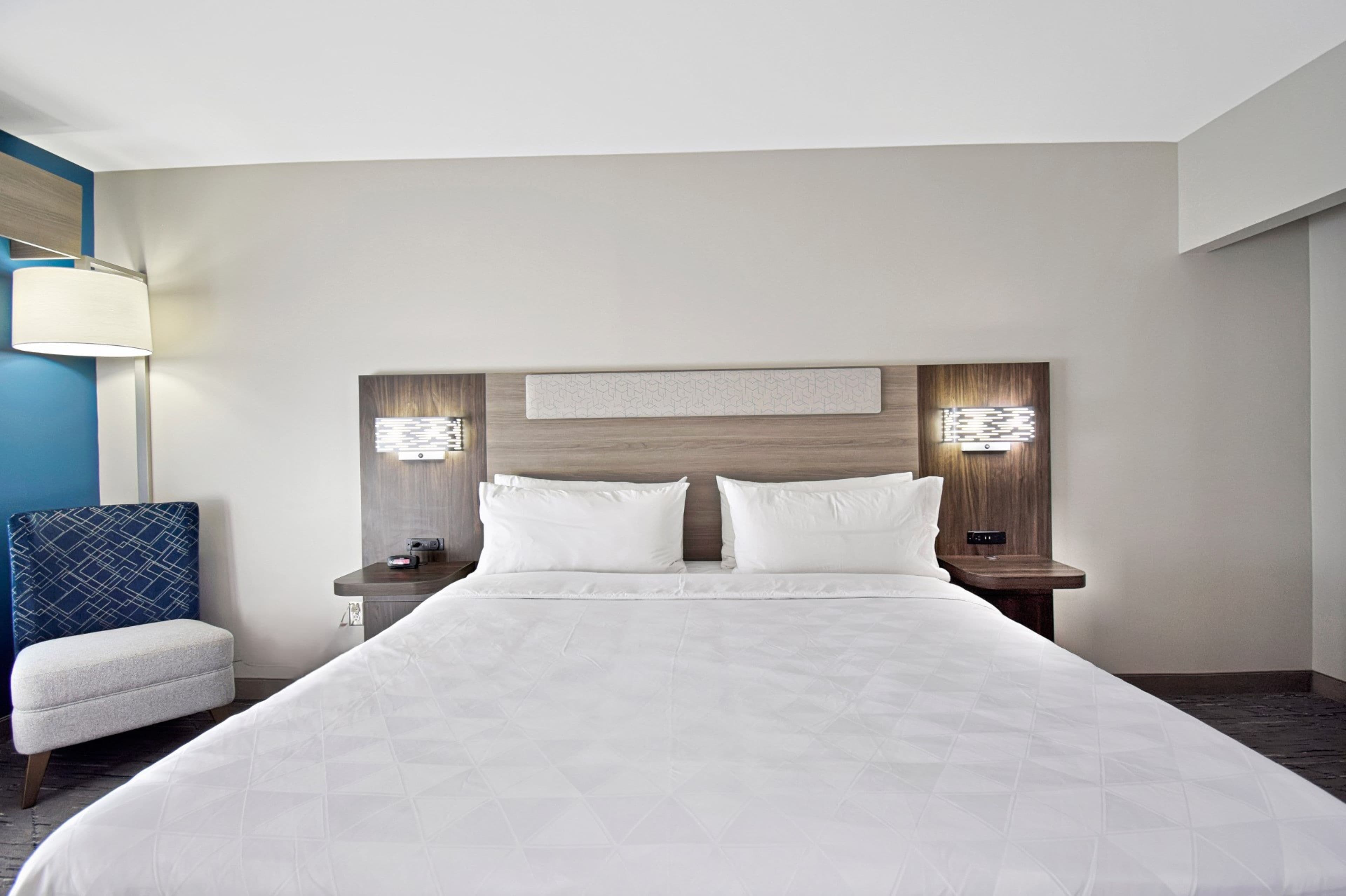 Holiday Inn Express Boone - Image 3