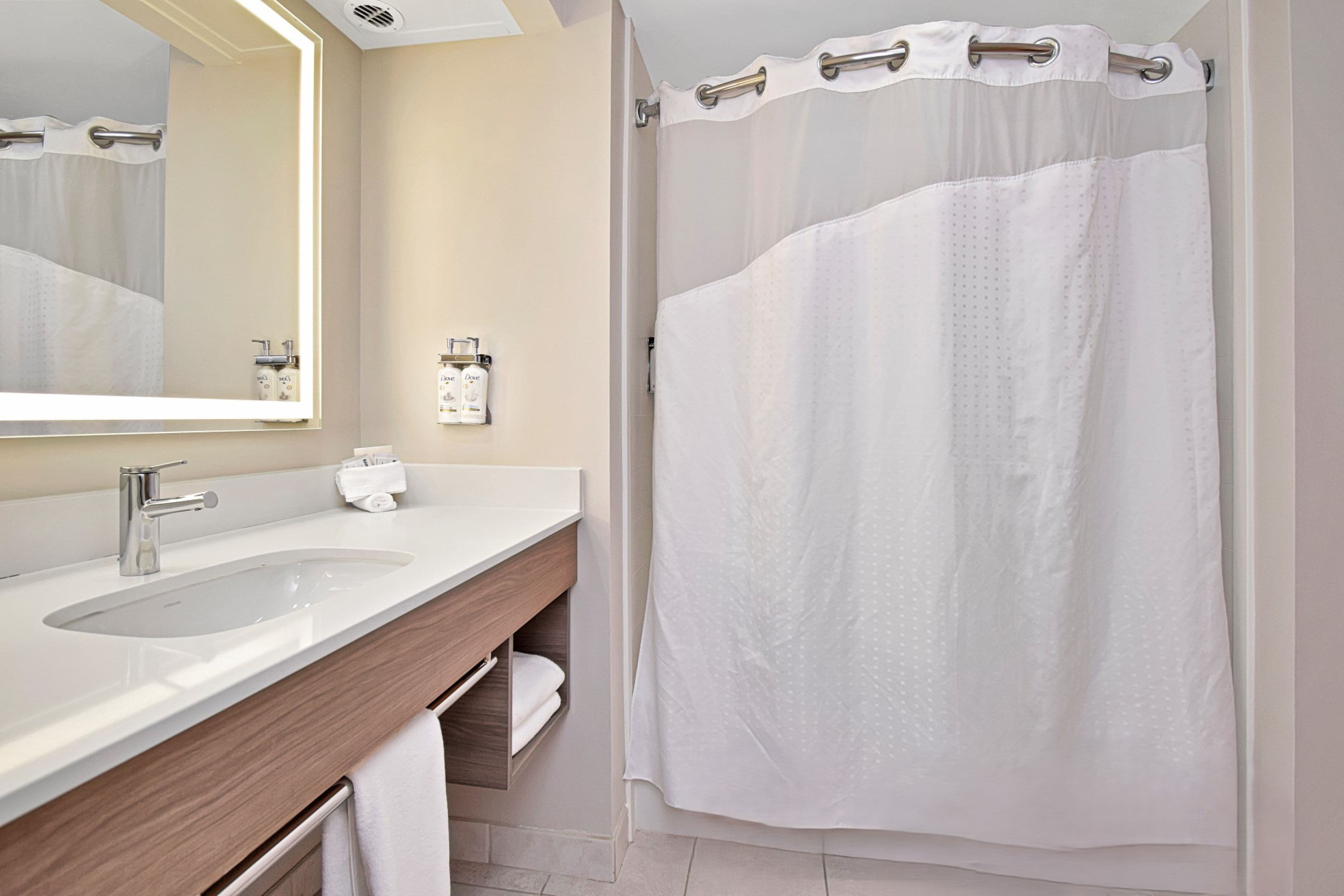Holiday Inn Express Boone - Image 2