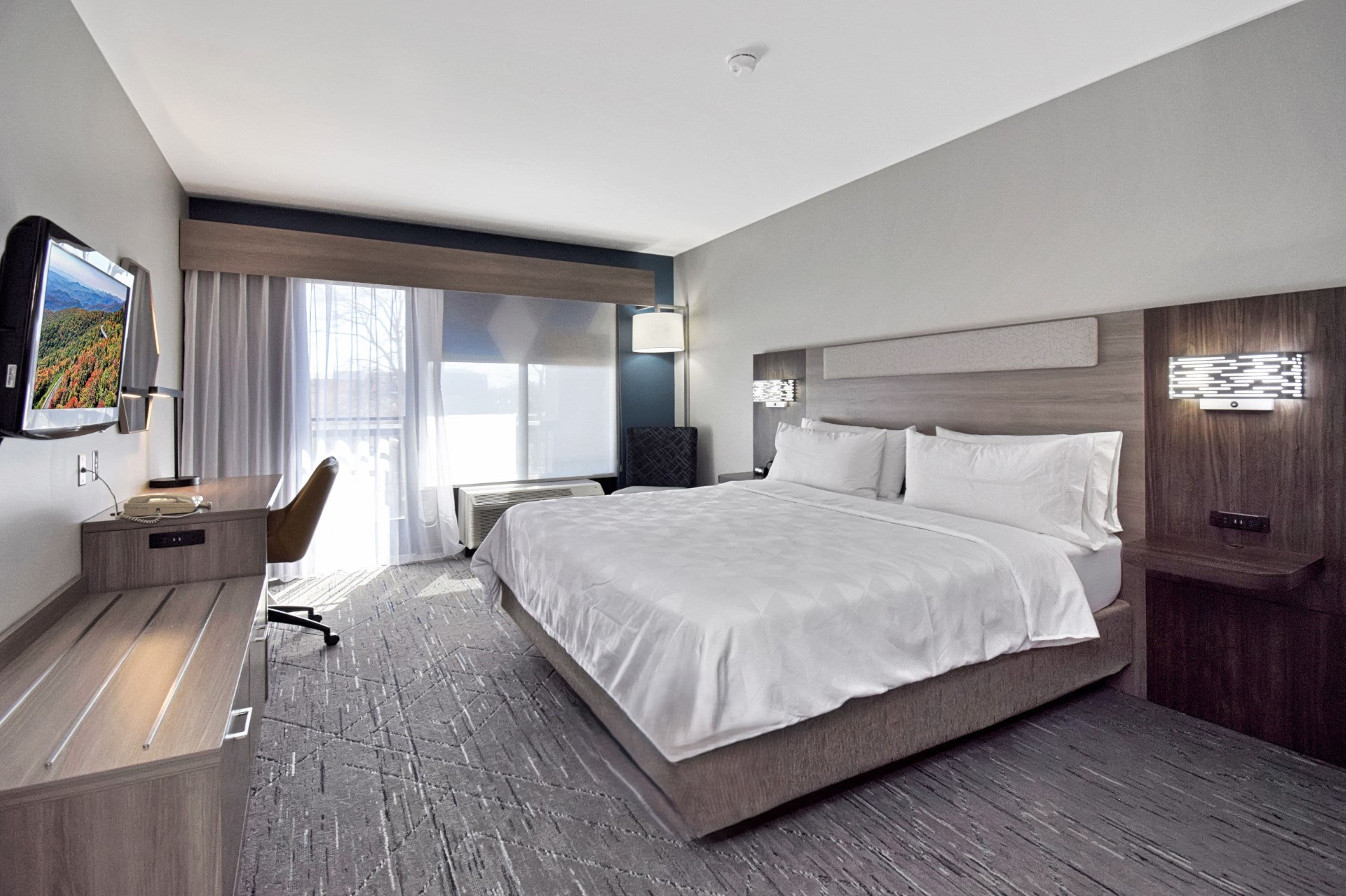 Holiday Inn Express Boone - Image 5