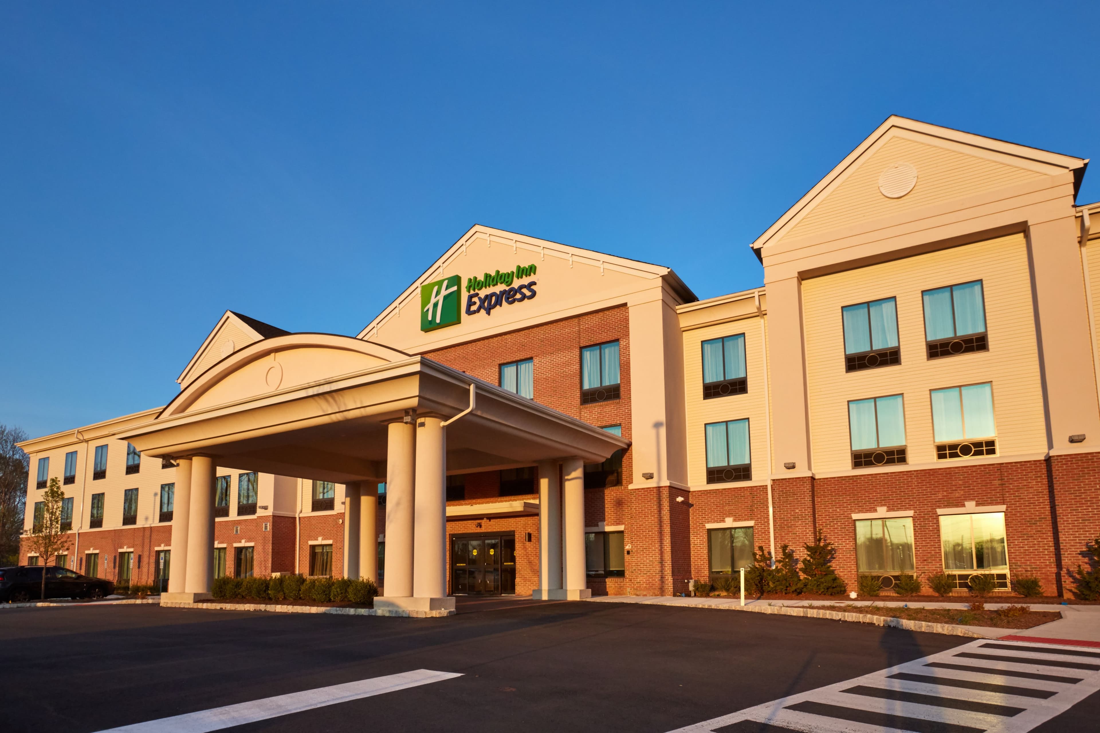 Holiday Inn Express Bordentown - Trenton South - Image 1