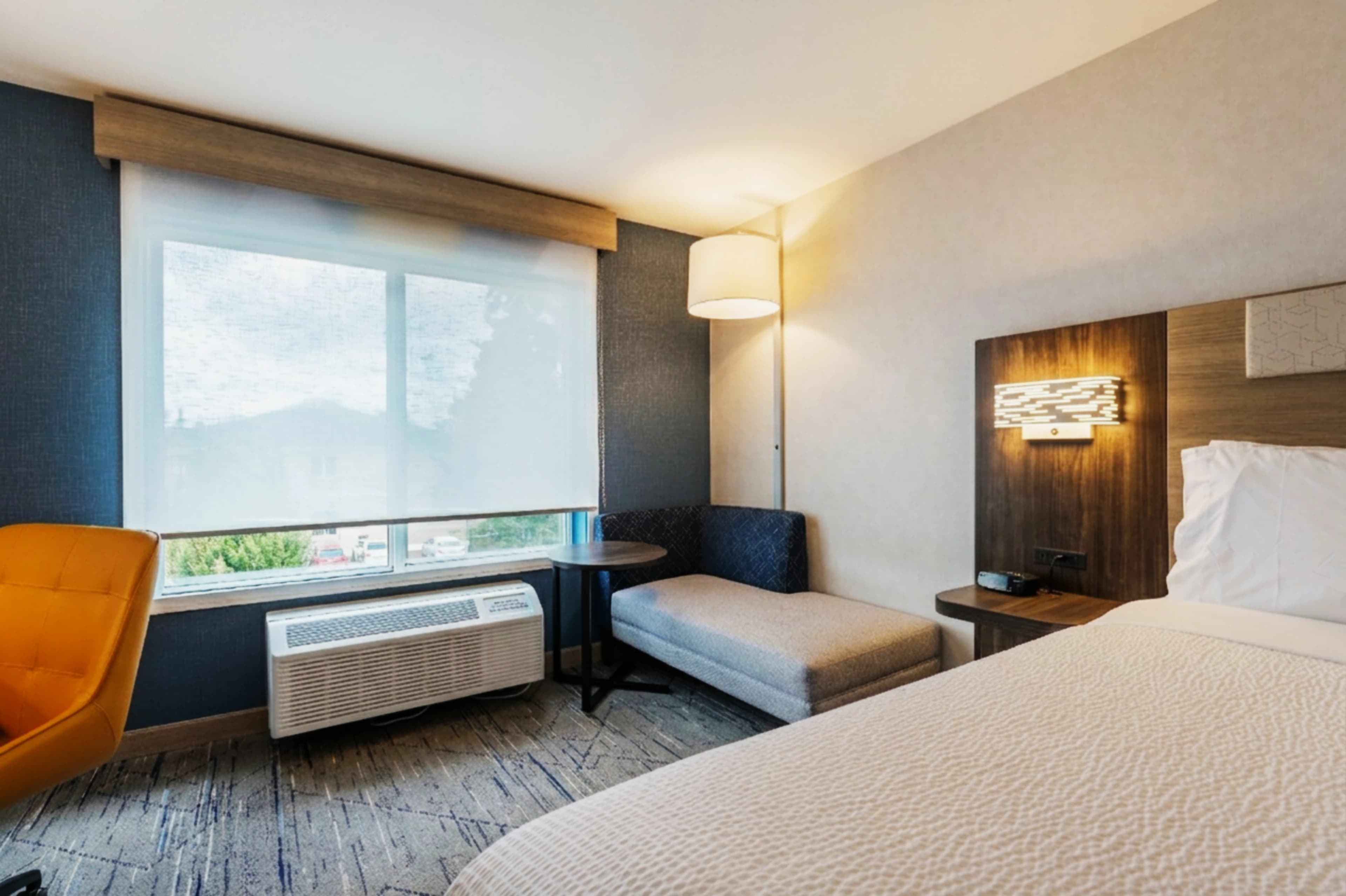 Holiday Inn Express Bothell — 14