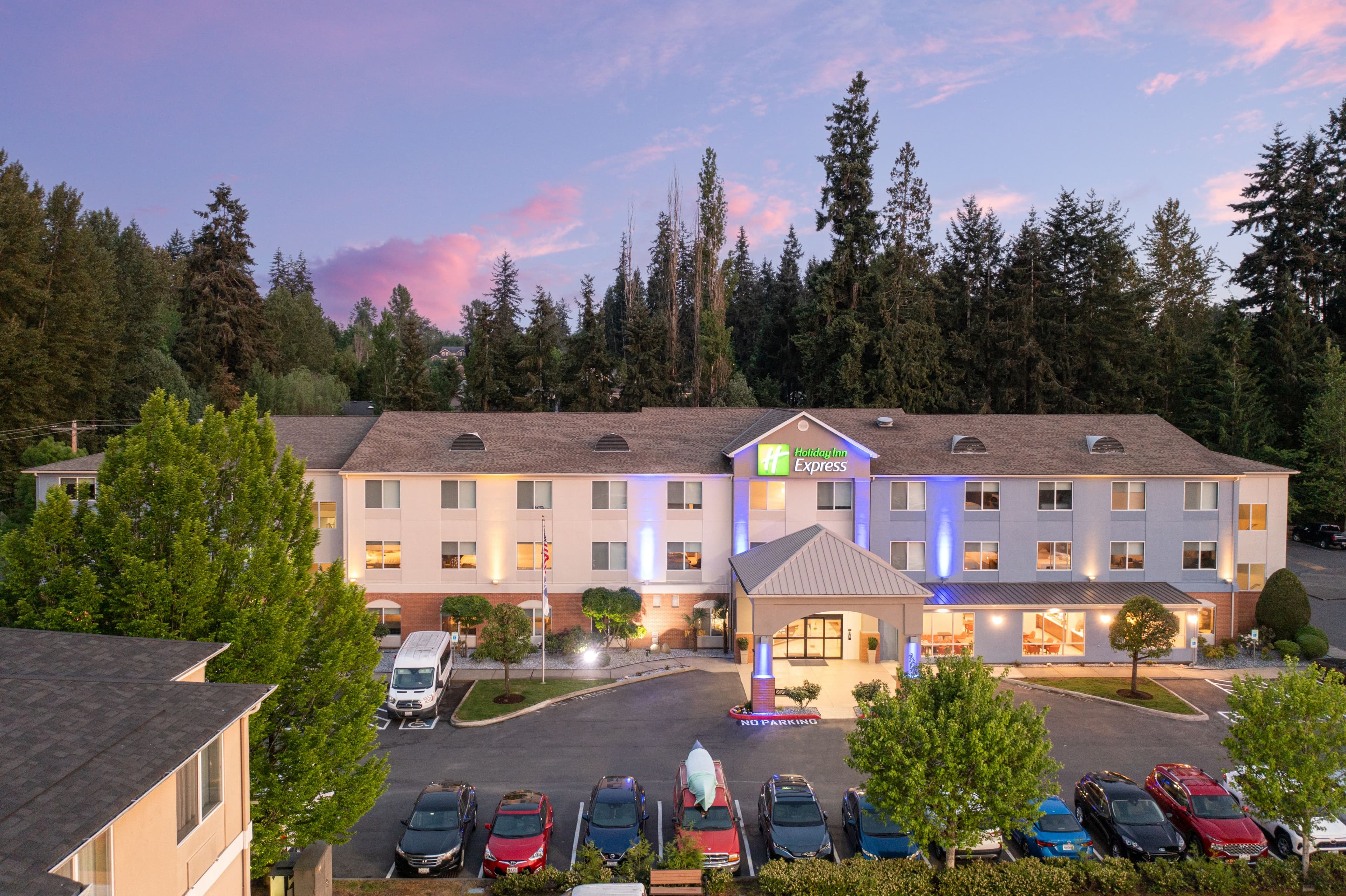 Holiday Inn Express Bothell - Image 1