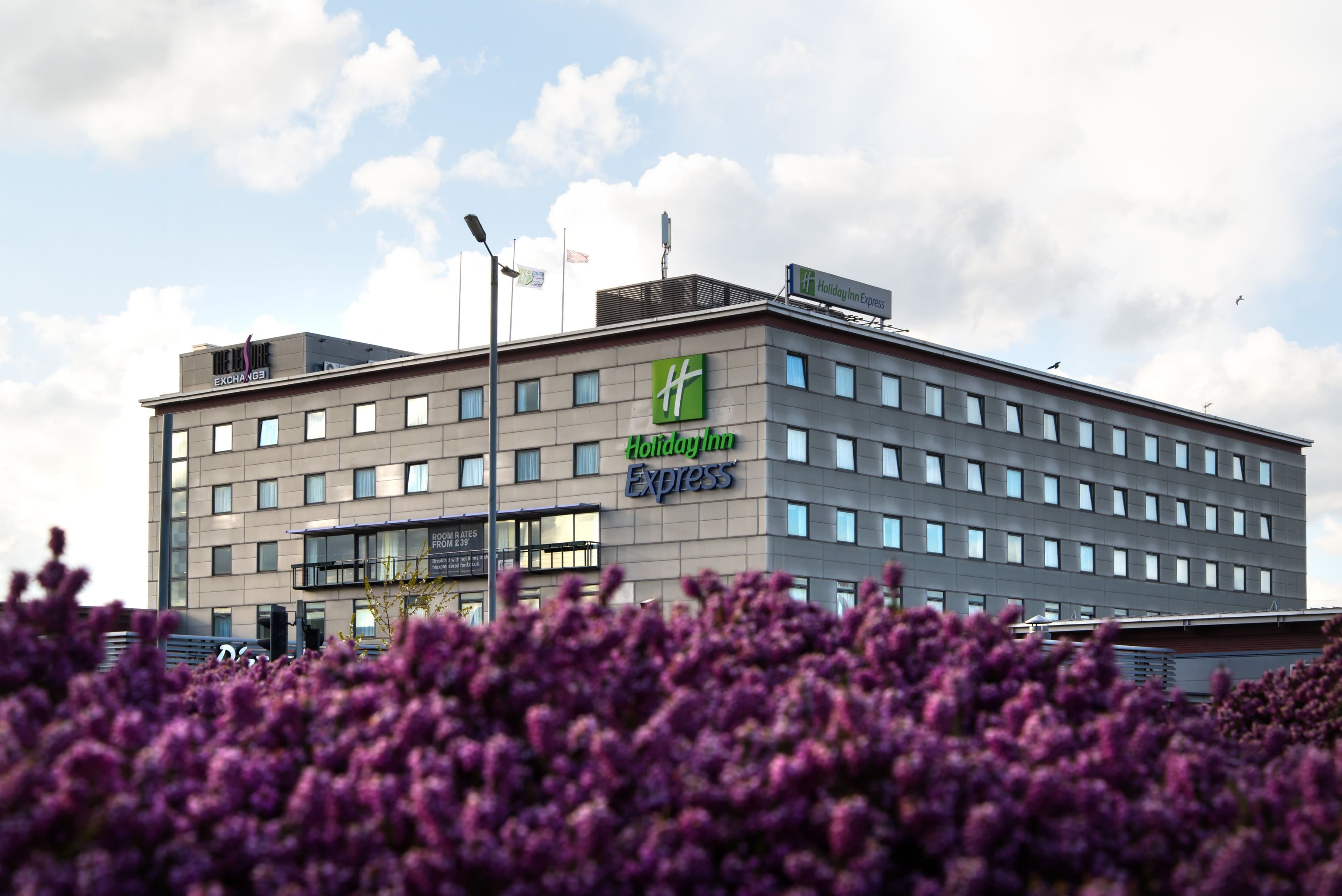 Holiday Inn Express Bradford City Centre - Image 1