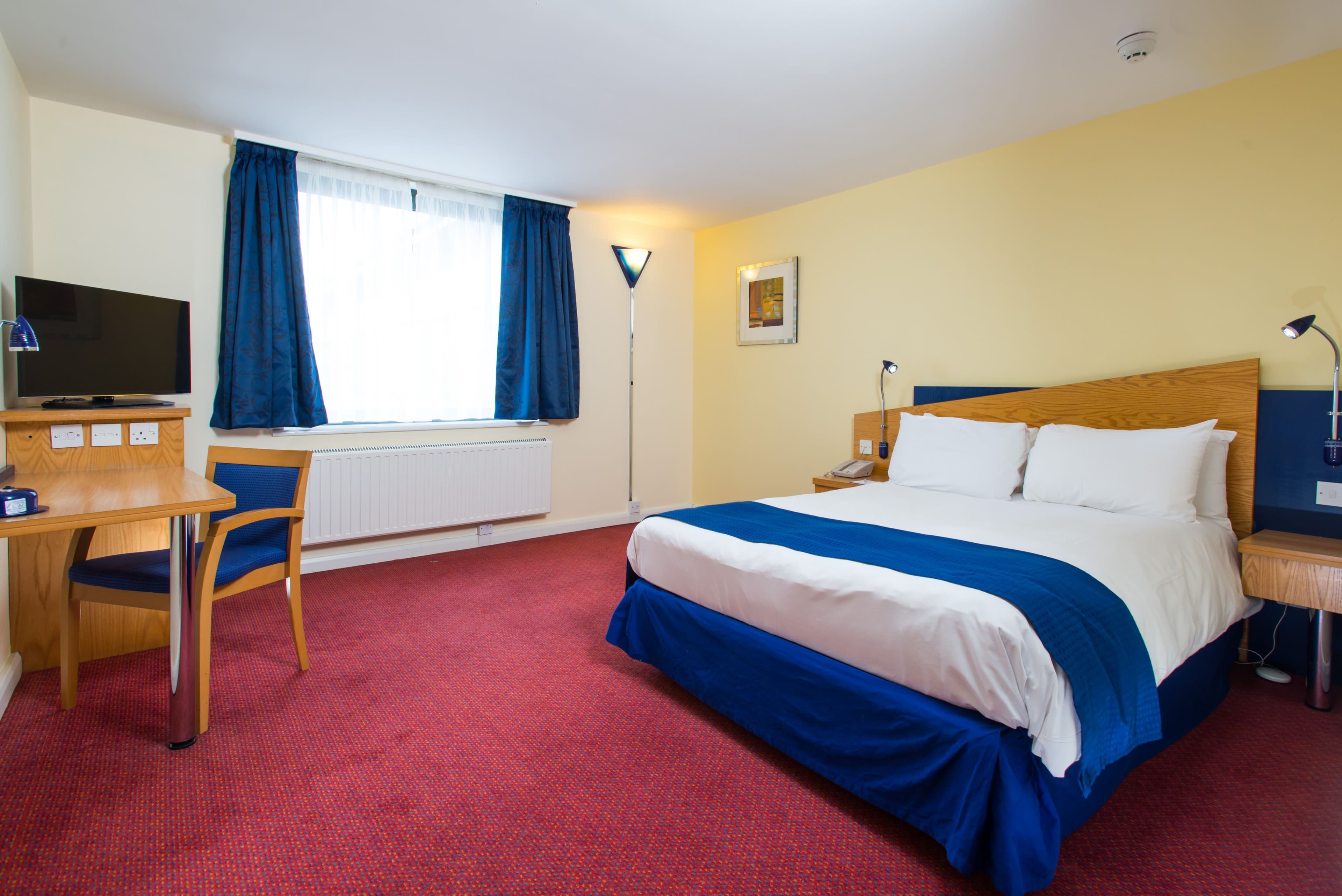 Holiday Inn Express Bradford City Centre — 14