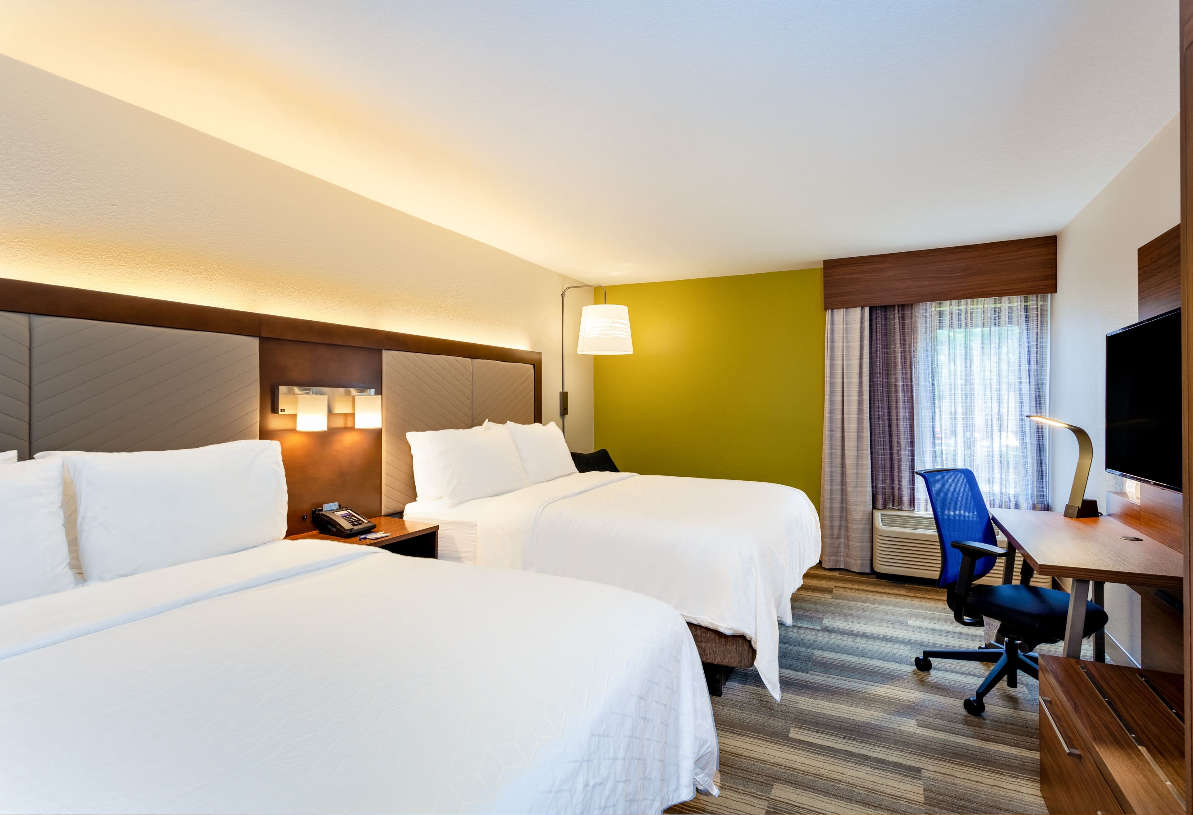 Holiday Inn Express Tampa-Brandon — 24