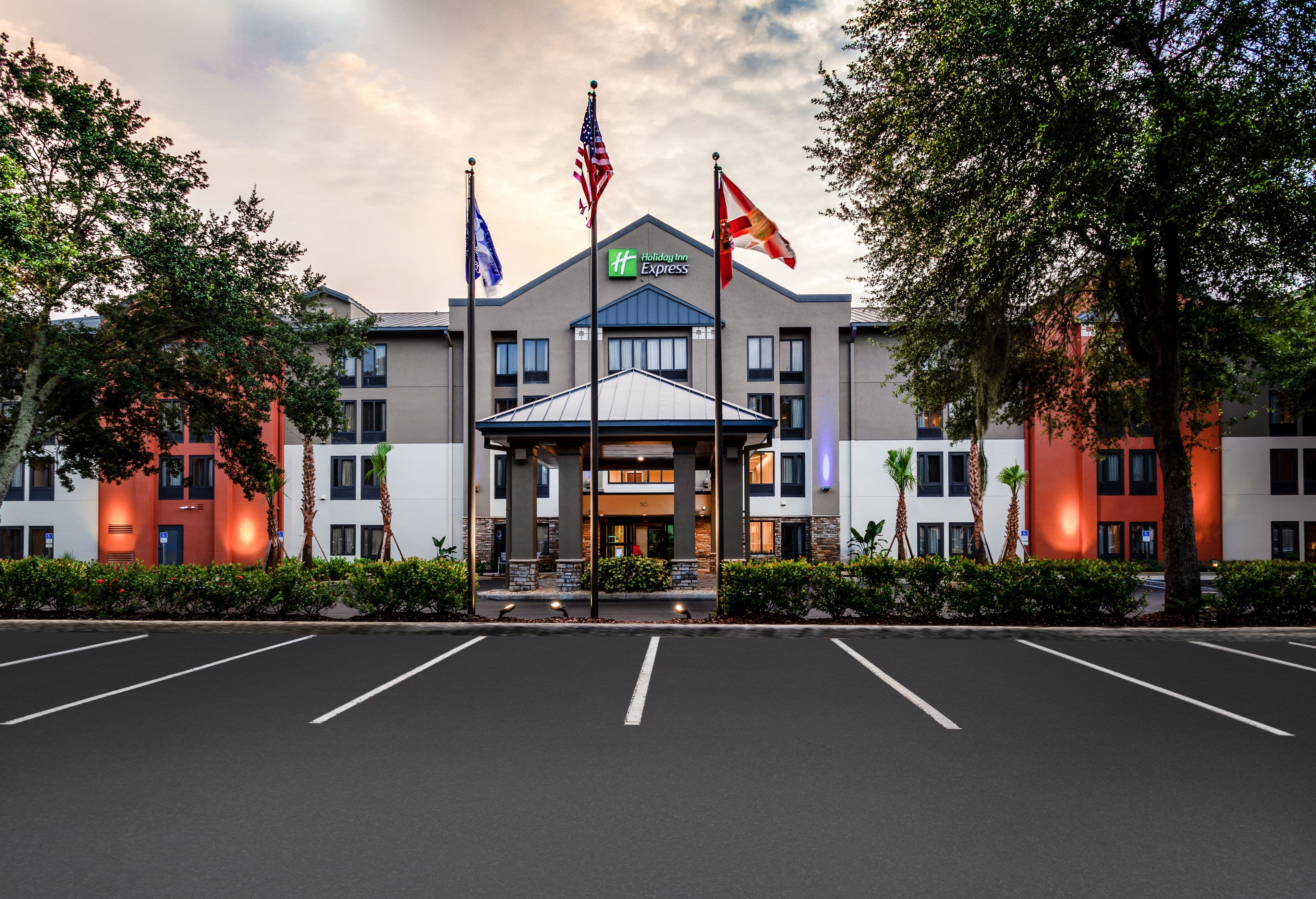 Holiday Inn Express Tampa-Brandon