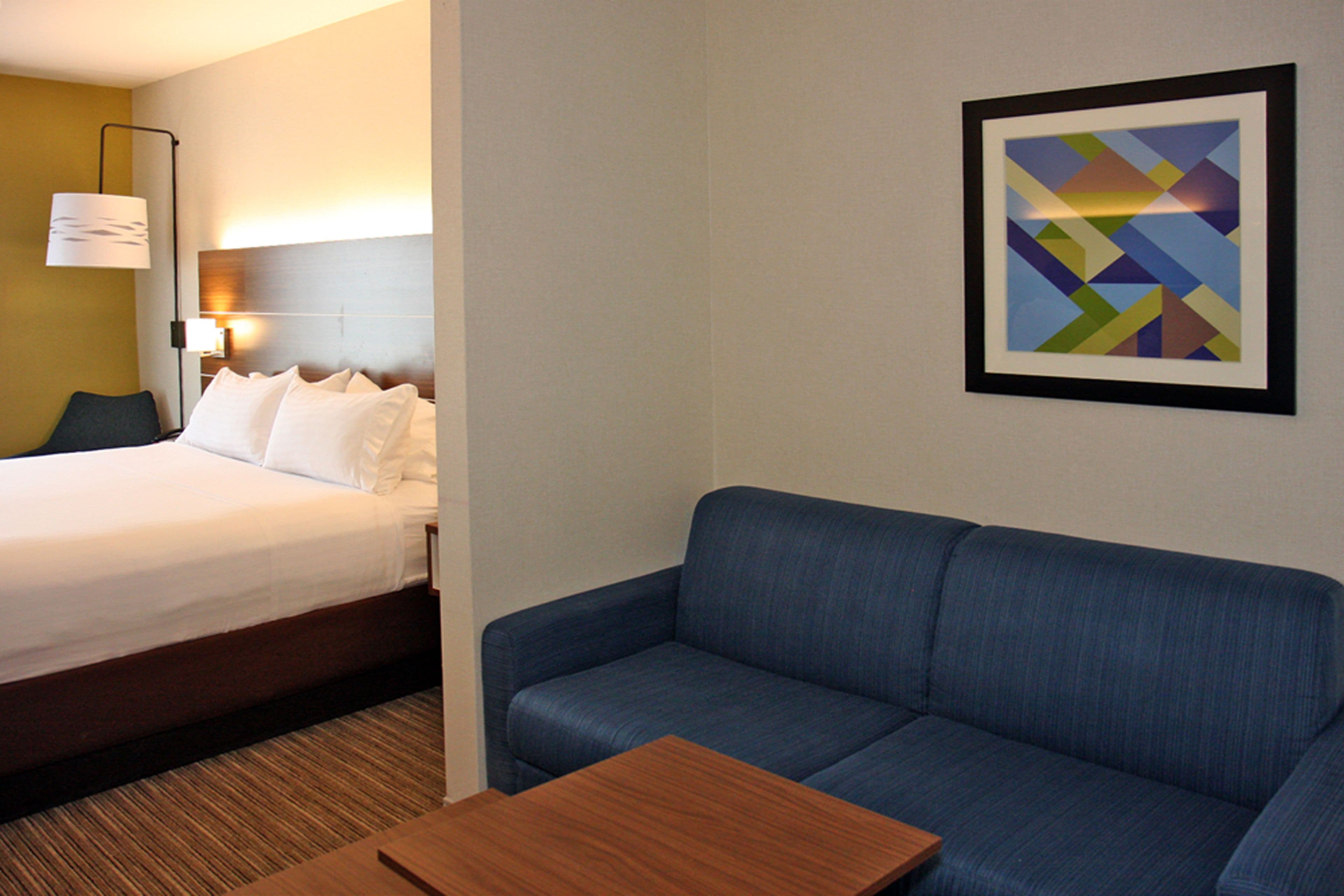 Holiday Inn Express Branford-New Haven — 6