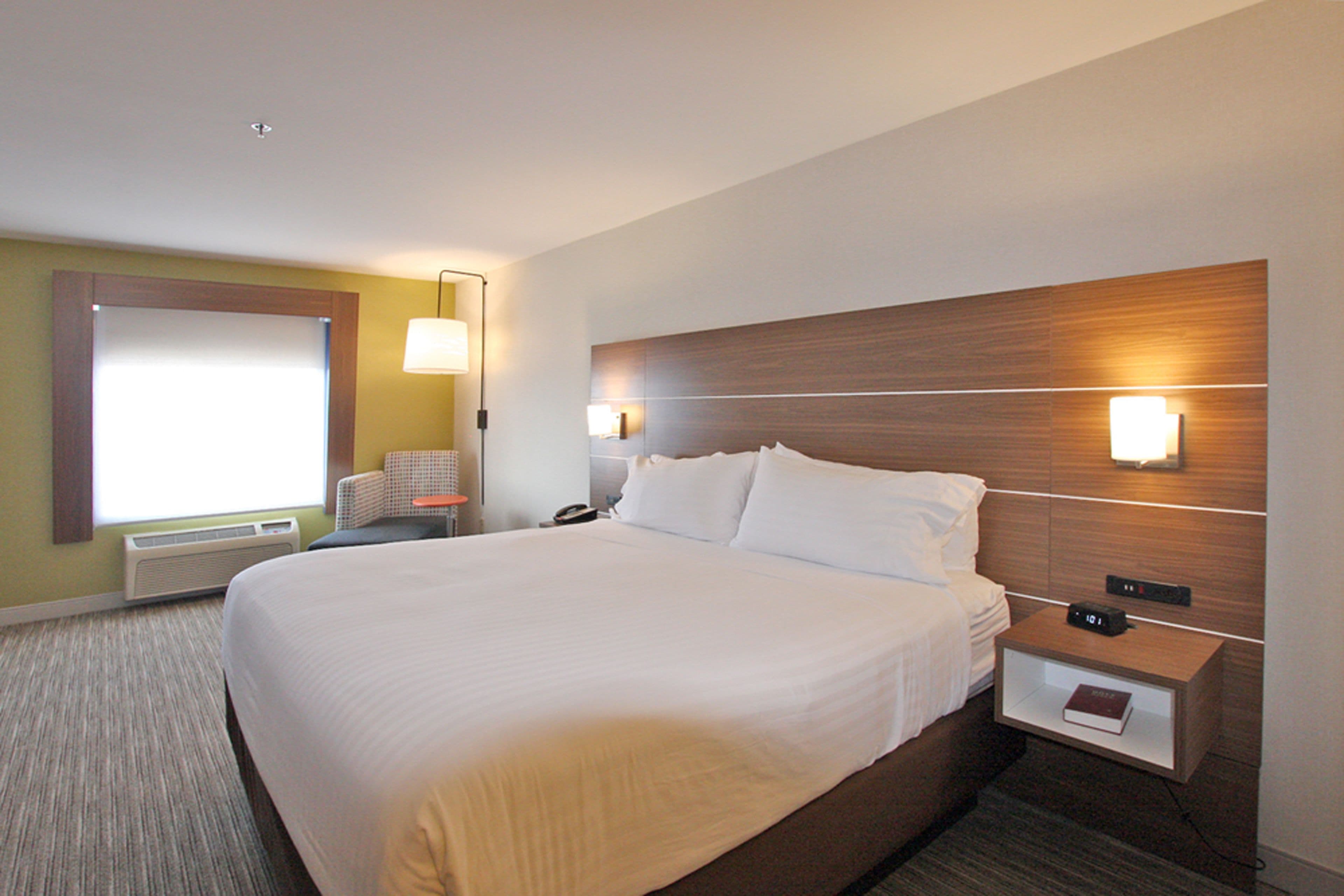 Holiday Inn Express Branford-New Haven — 15