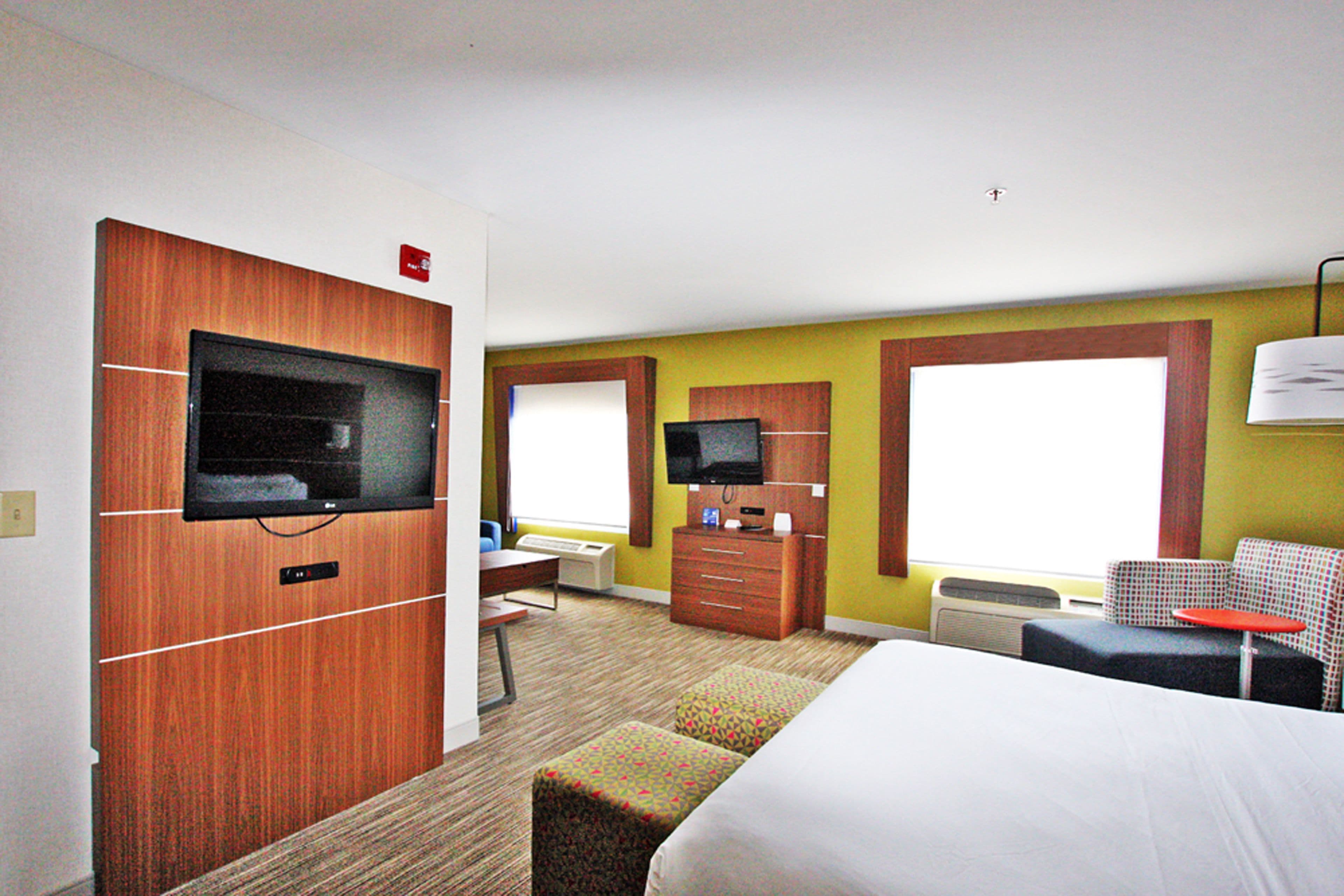 Holiday Inn Express Branford-New Haven — 40