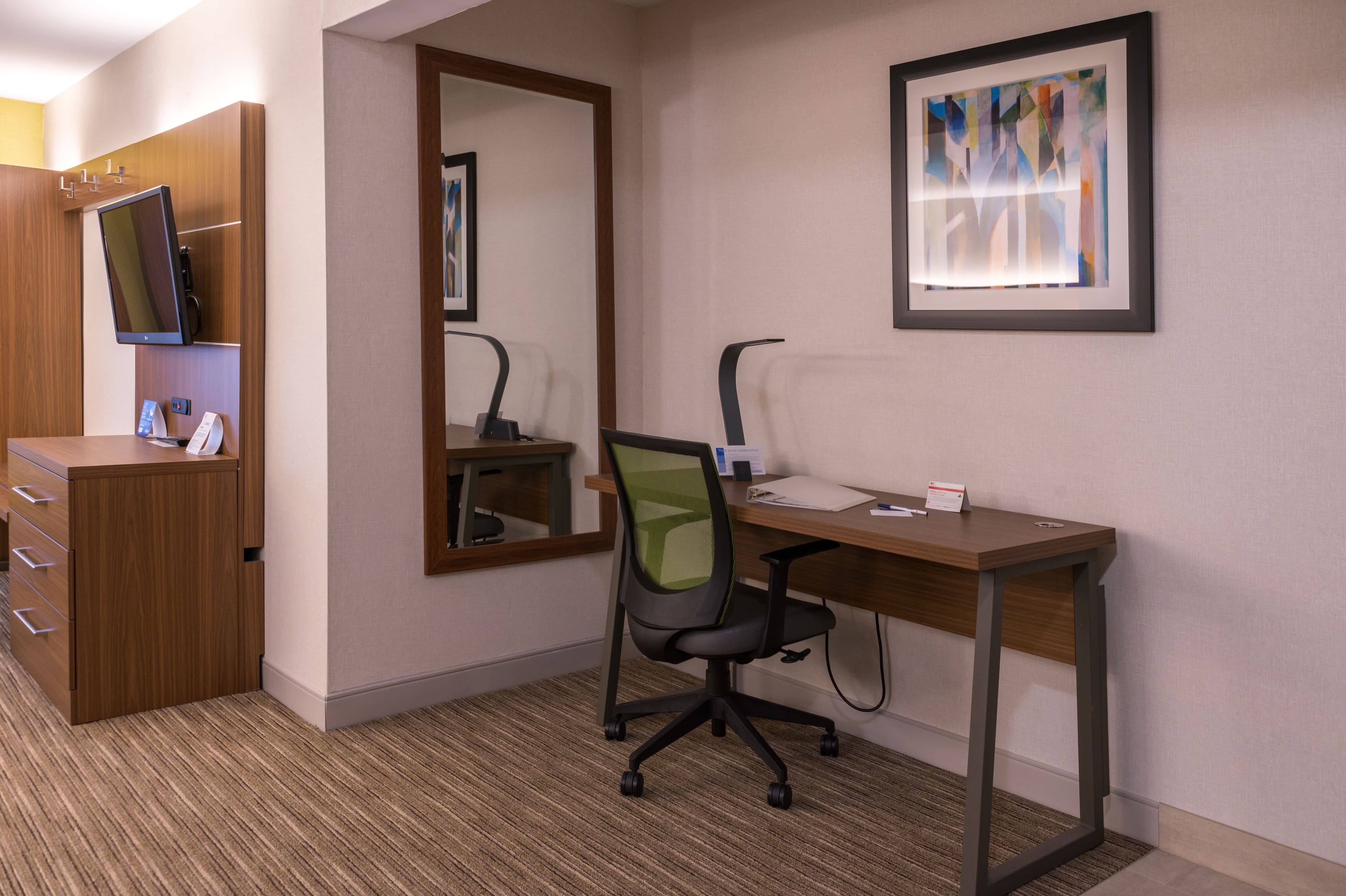 Holiday Inn Express Branford-New Haven — 11