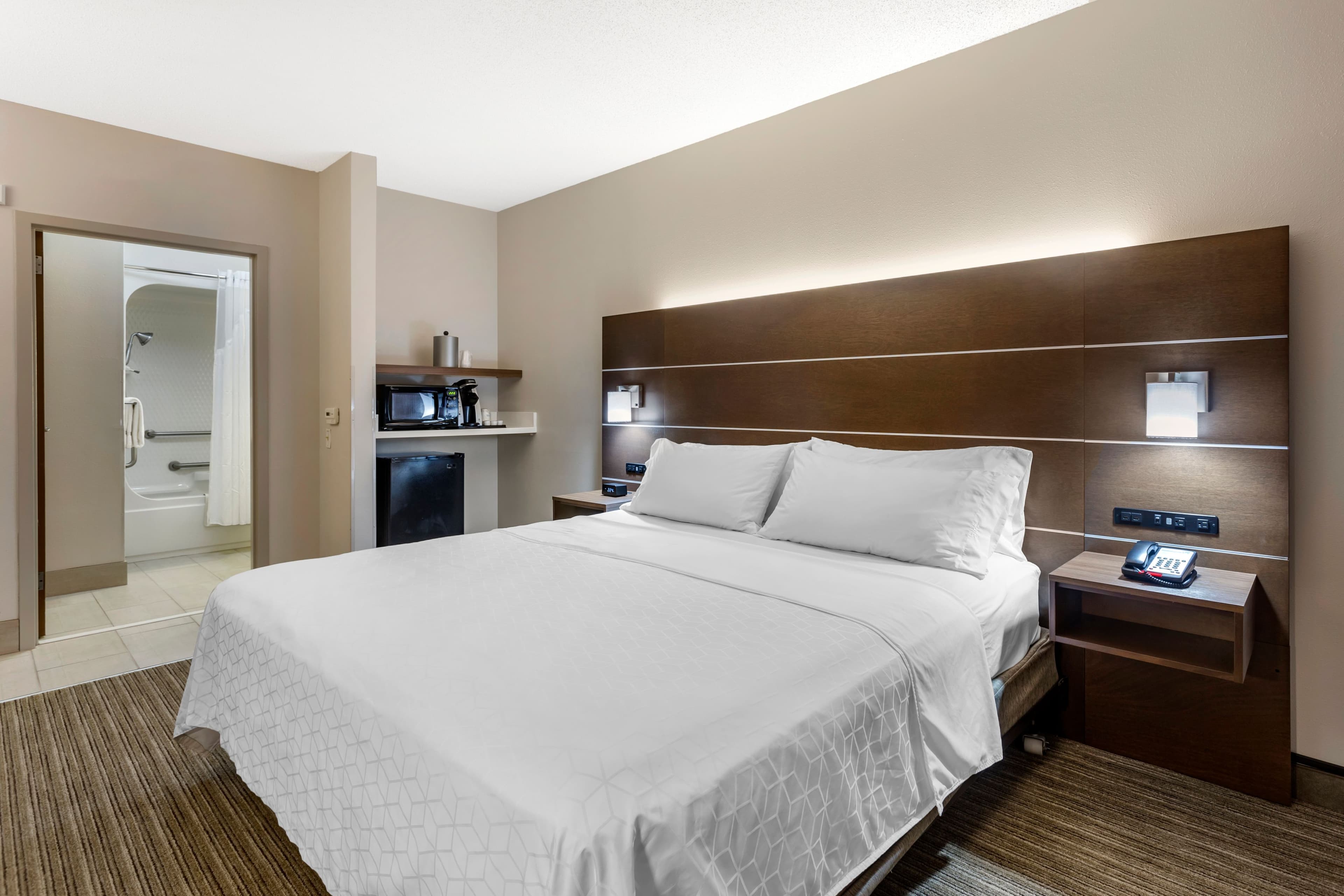 Holiday Inn Express Branson-Green Mountain Drive — 8