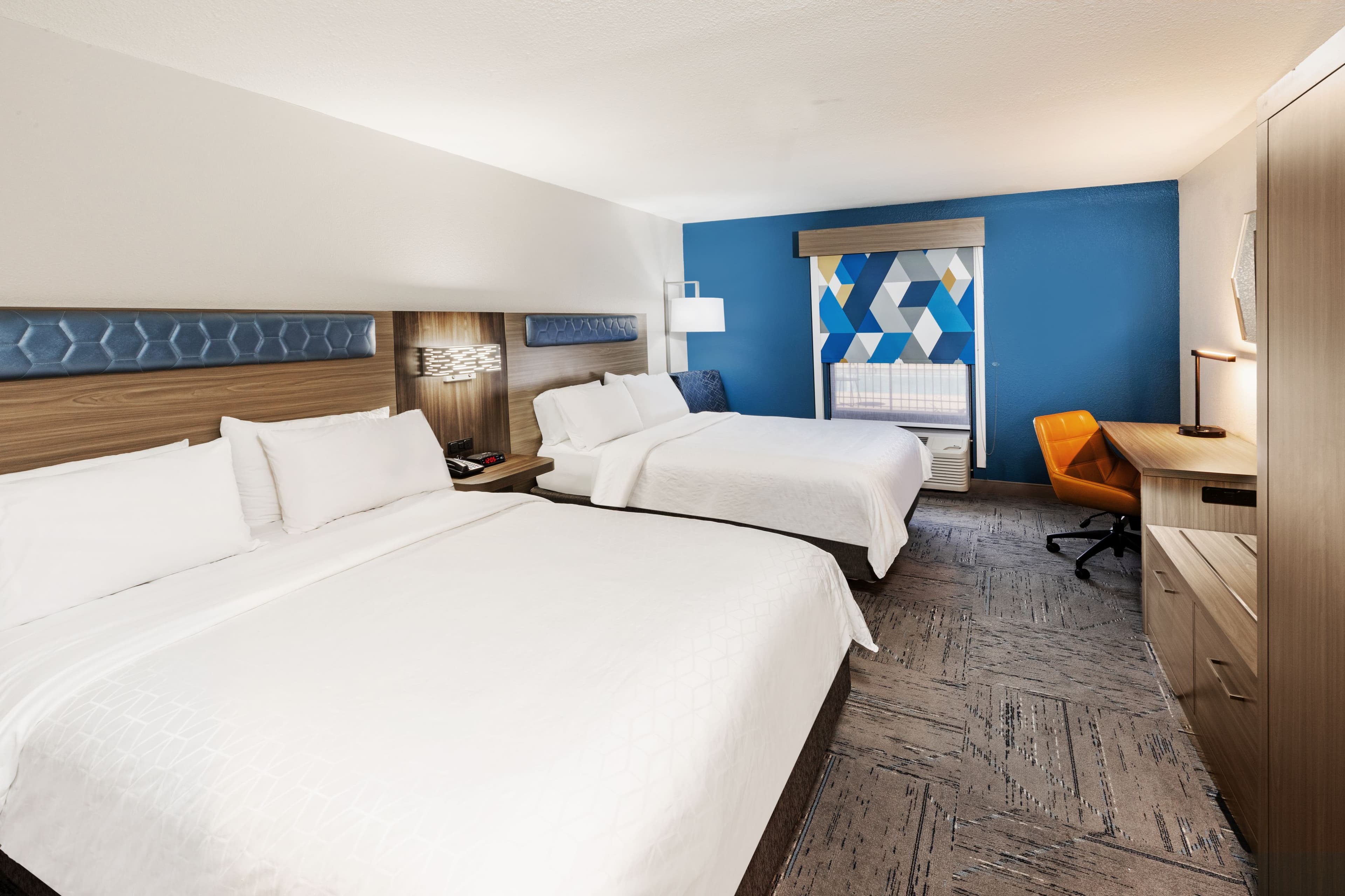Holiday Inn Express Breaux Bridge/Henderson — 15