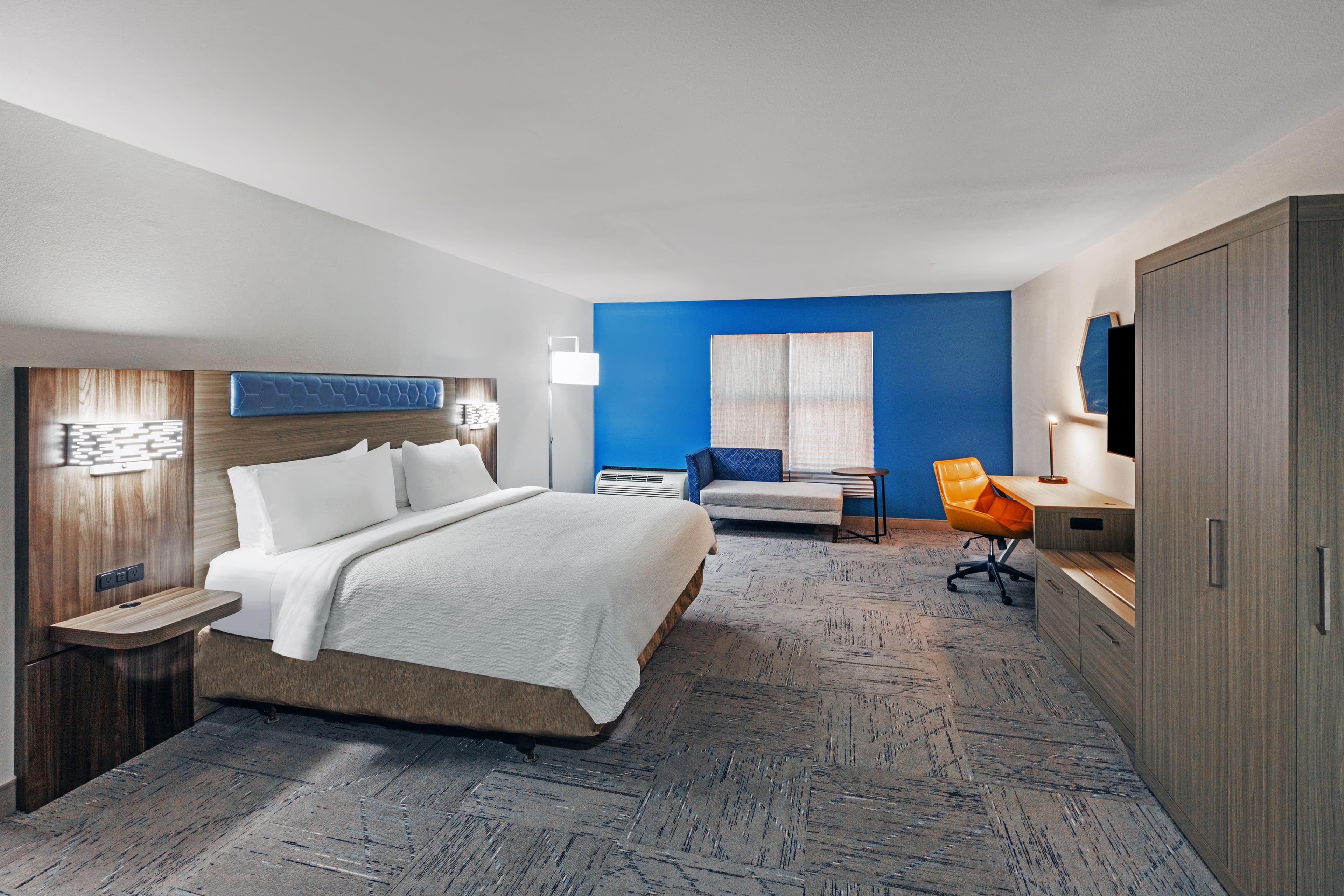 Holiday Inn Express Breaux Bridge/Henderson — 11