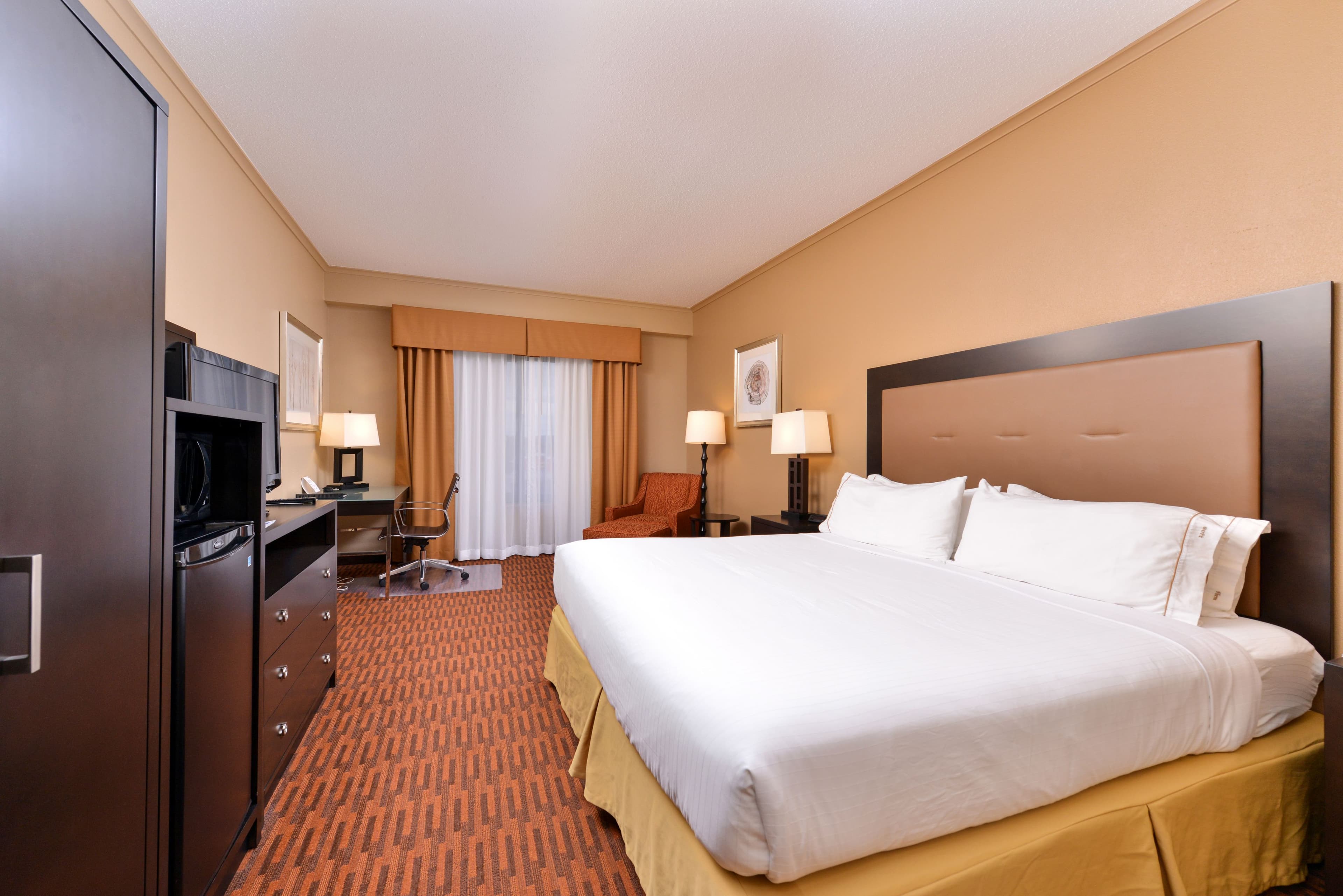Holiday Inn Express Breezewood — 23
