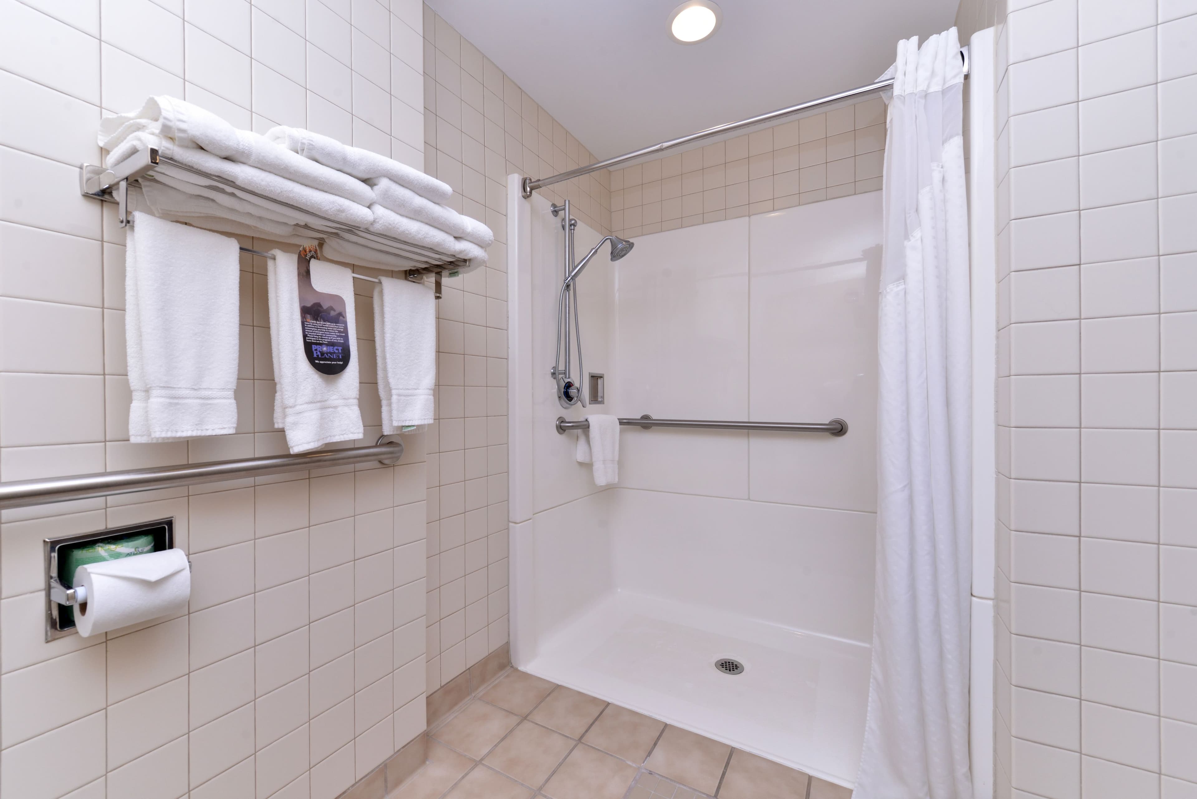 Holiday Inn Express Breezewood — 24